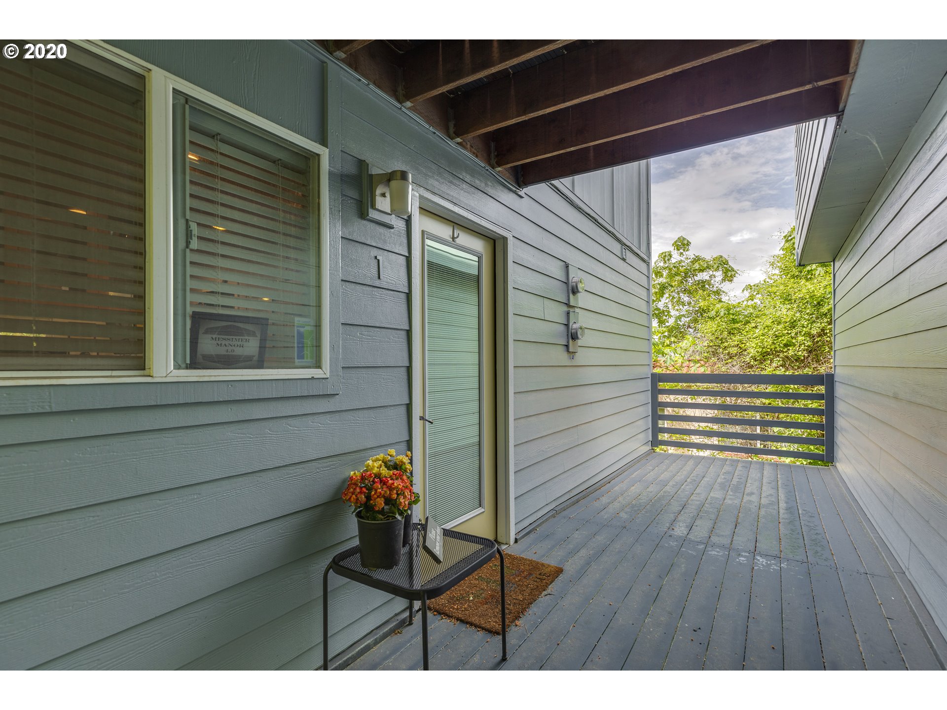 Photo #2: 20029194 Listing 