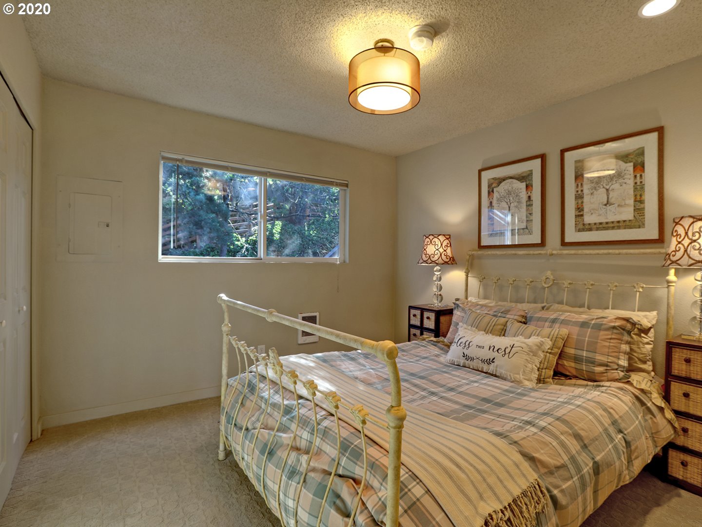 Photo #4: 20039229 Listing 
