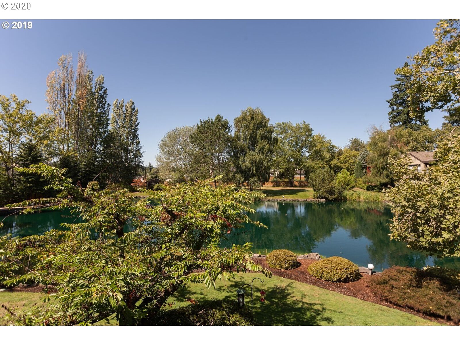 Photo #3: 20044289 Listing 