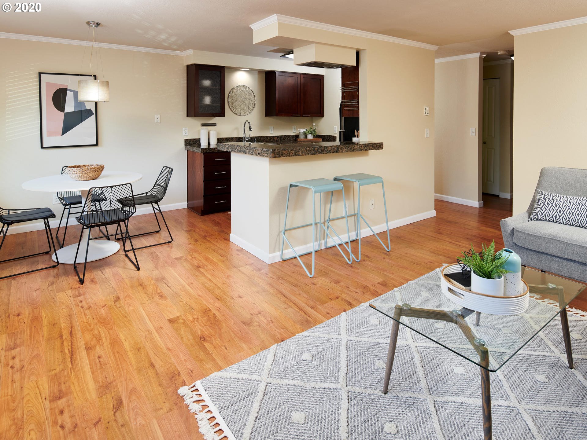 Photo #4: 20046454 Listing 