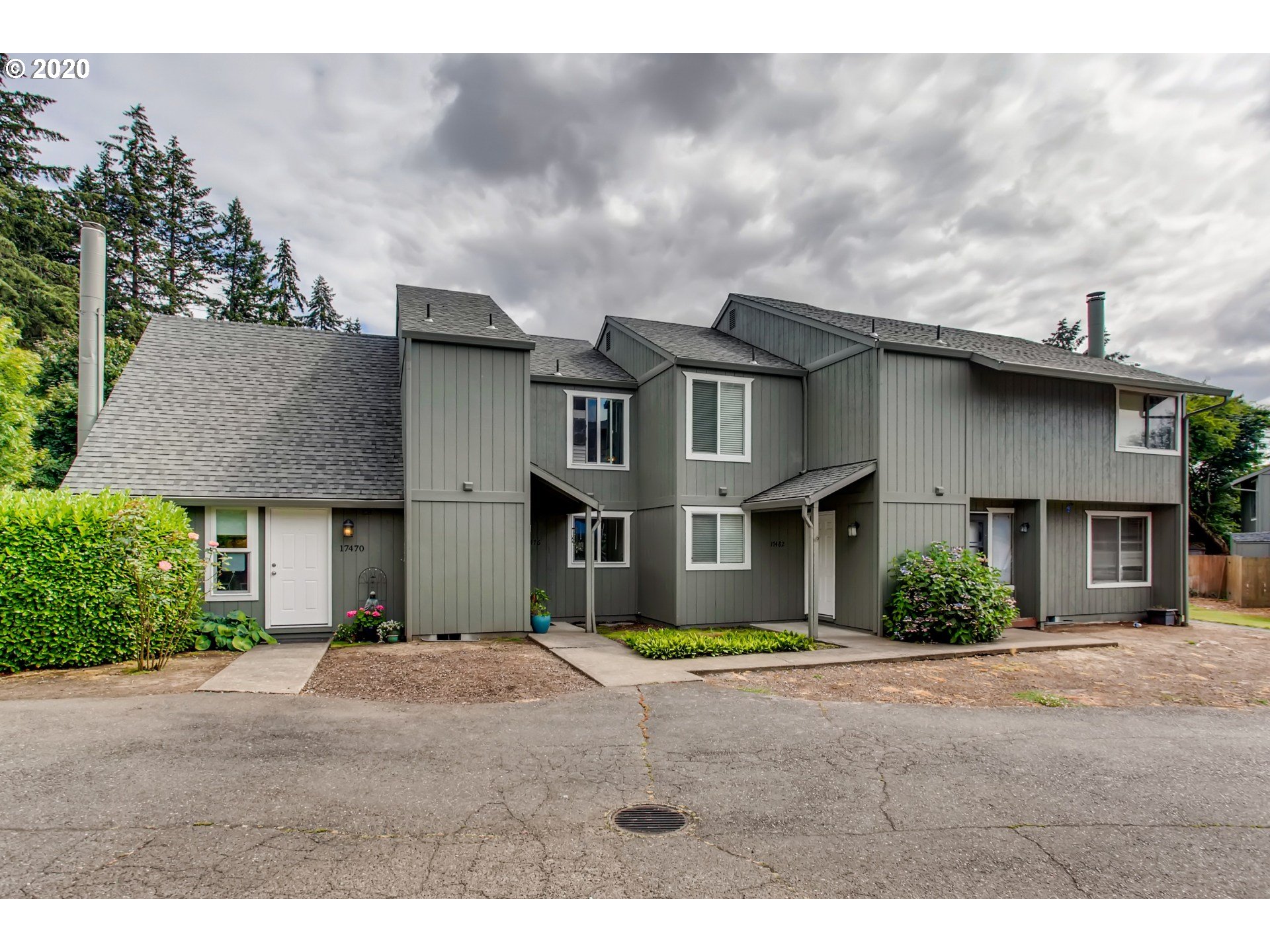 Photo #2: 20048954 Listing 
