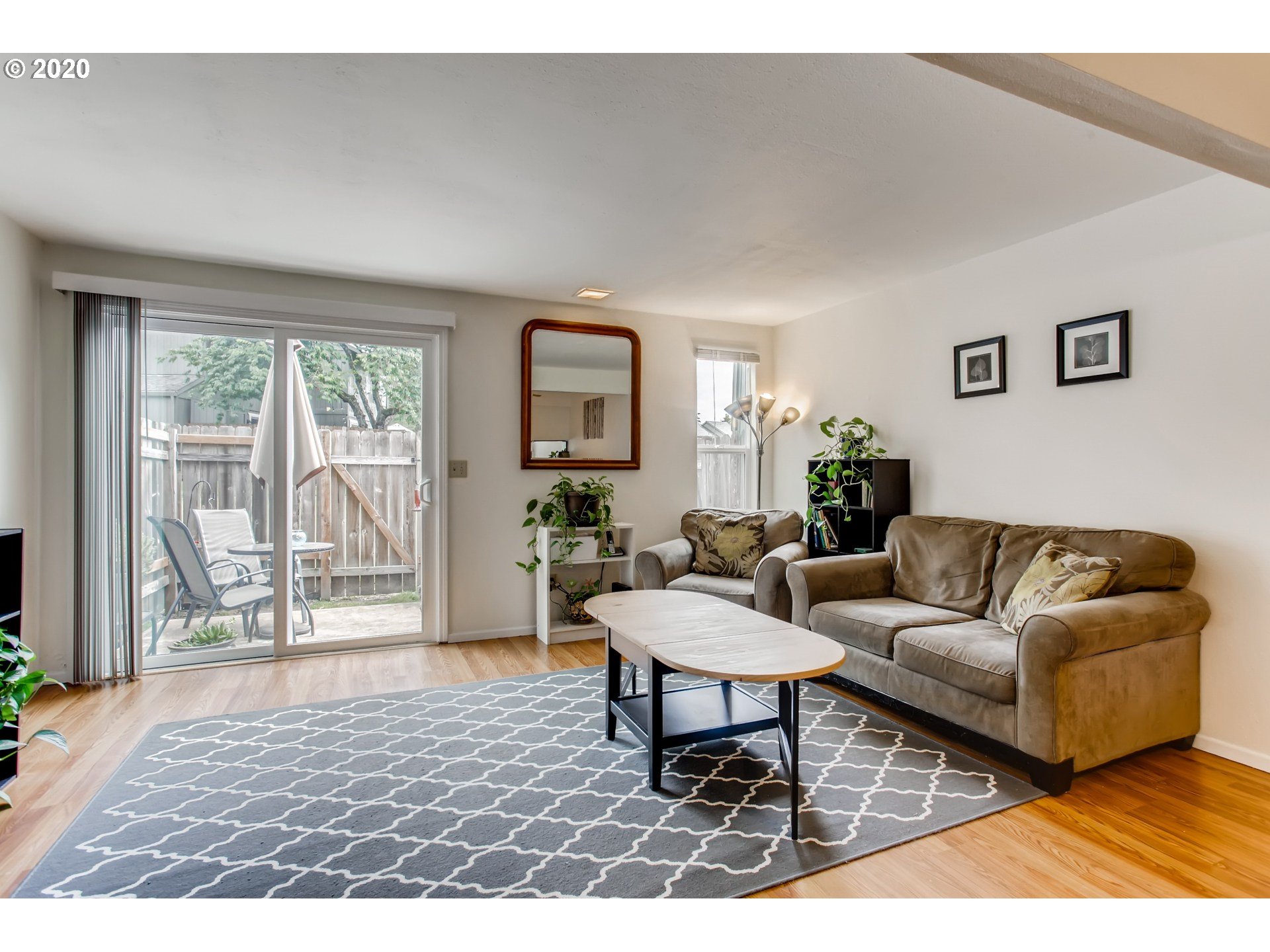 Photo #5: 20048954 Listing 