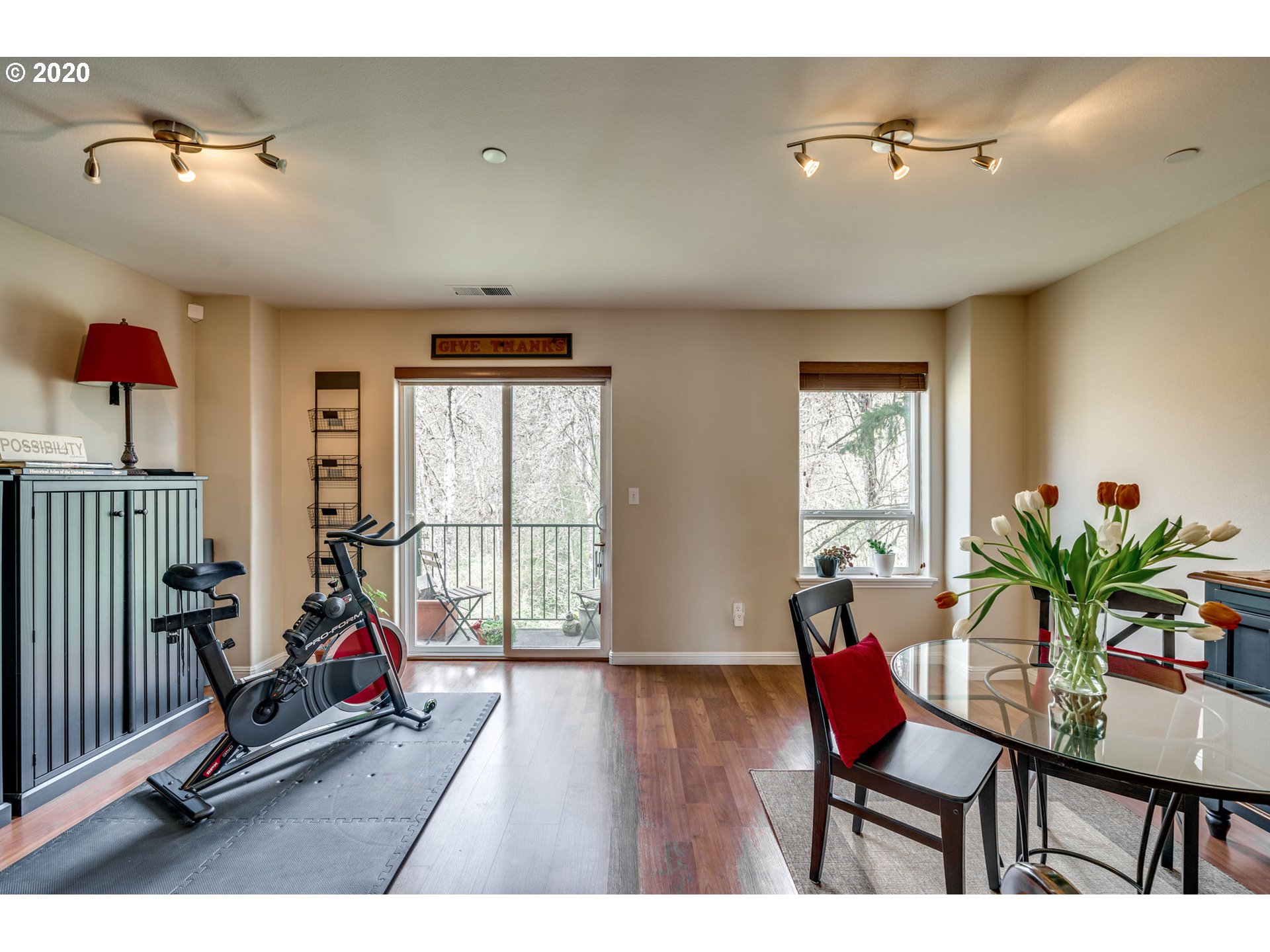 Photo #4: 20055336 Listing 