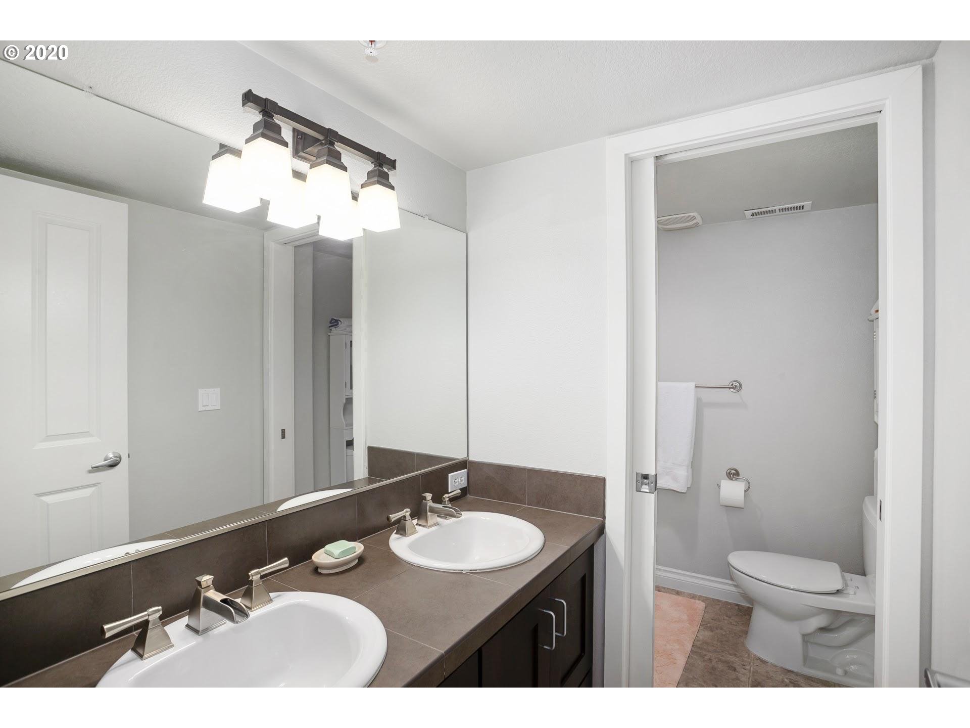 Photo #6: 20056887 Listing 
