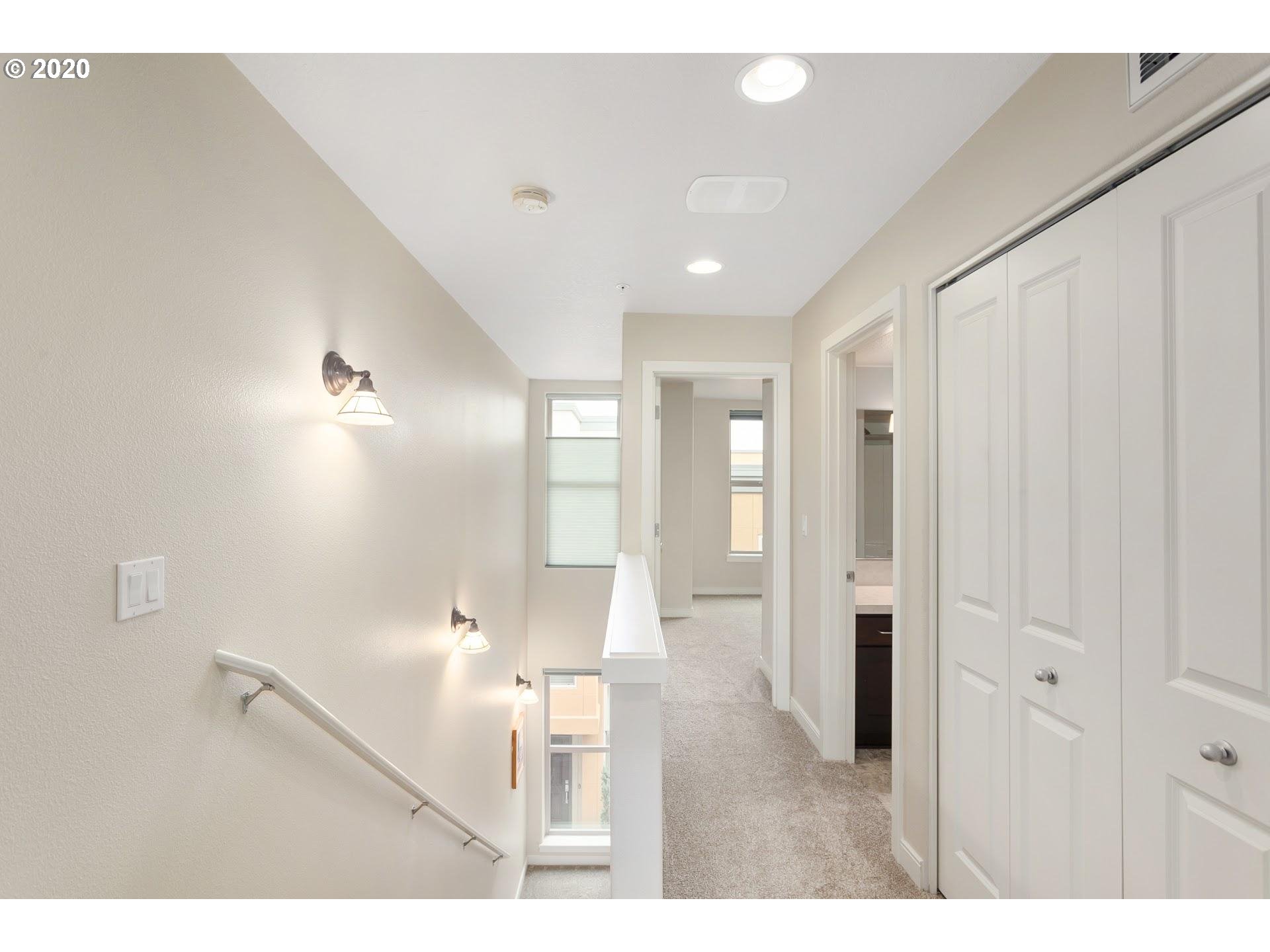 Photo #3: 20056887 Listing 