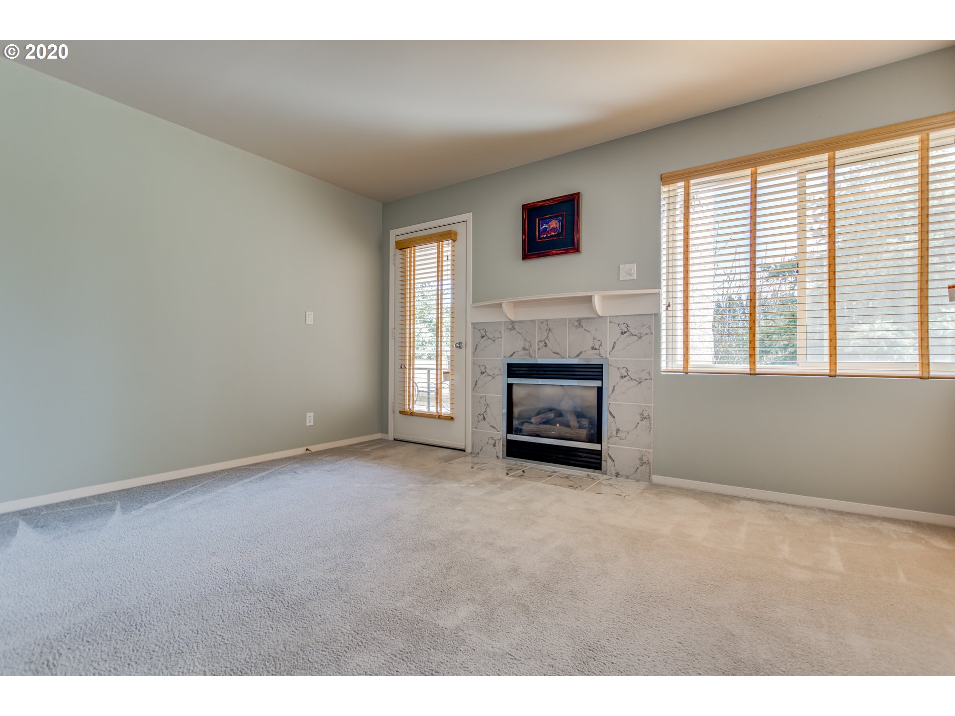 Photo #5: 20057358 Listing 