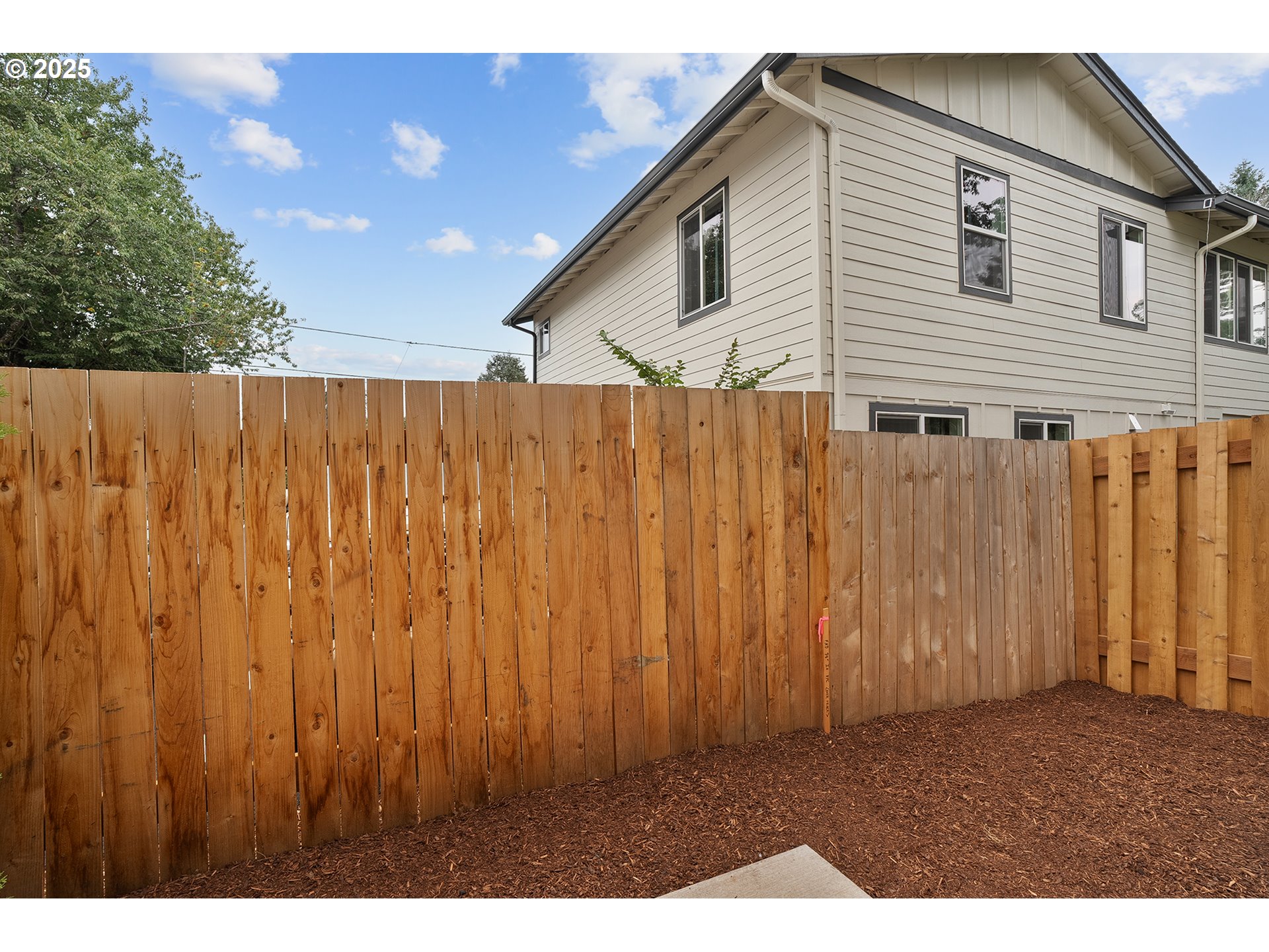 Photo #6: 200660067 Listing 