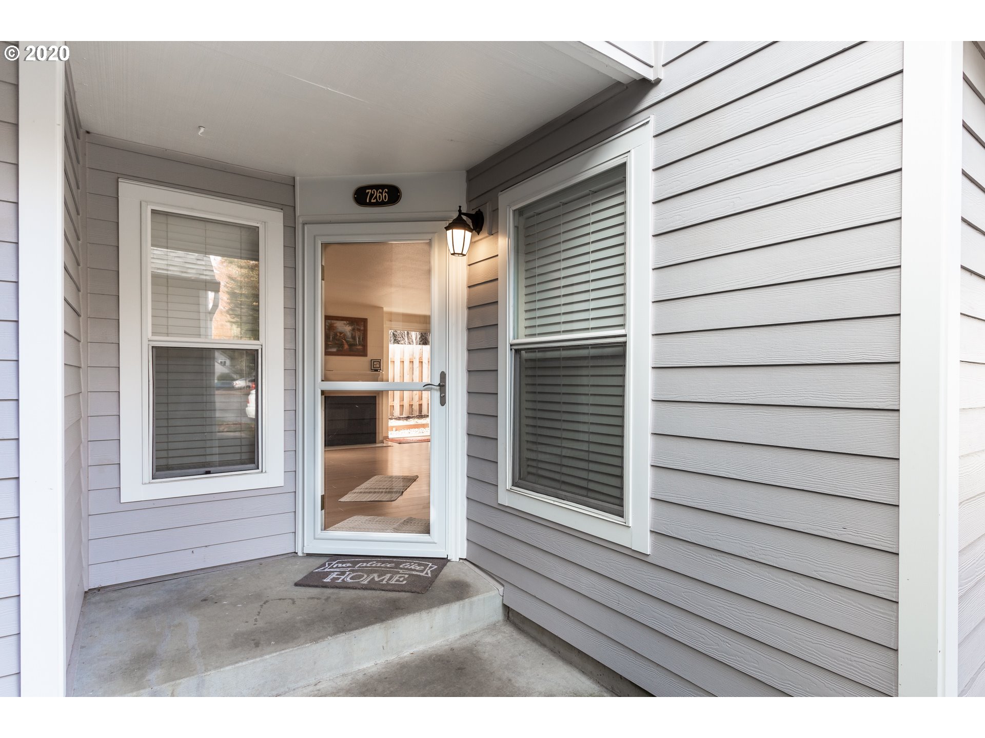 Photo #3: 20073876 Listing 