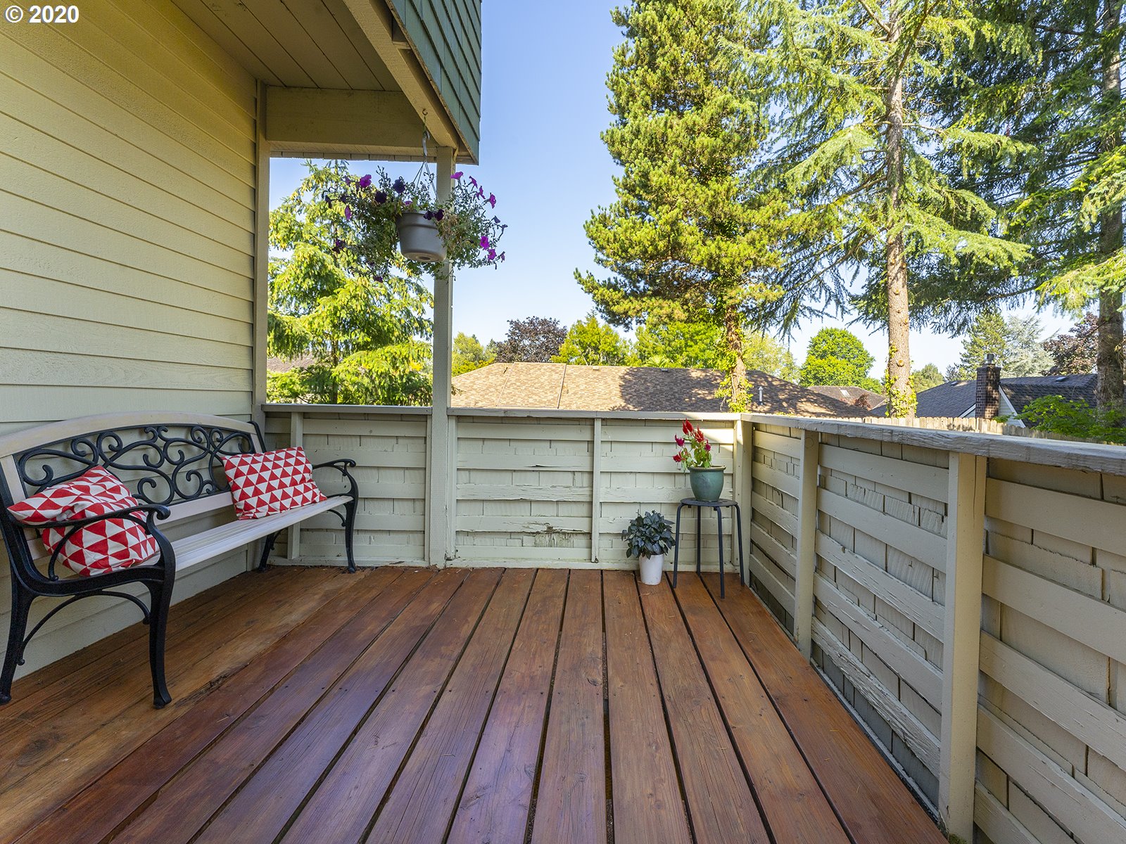 Photo #2: 20075663 Listing 