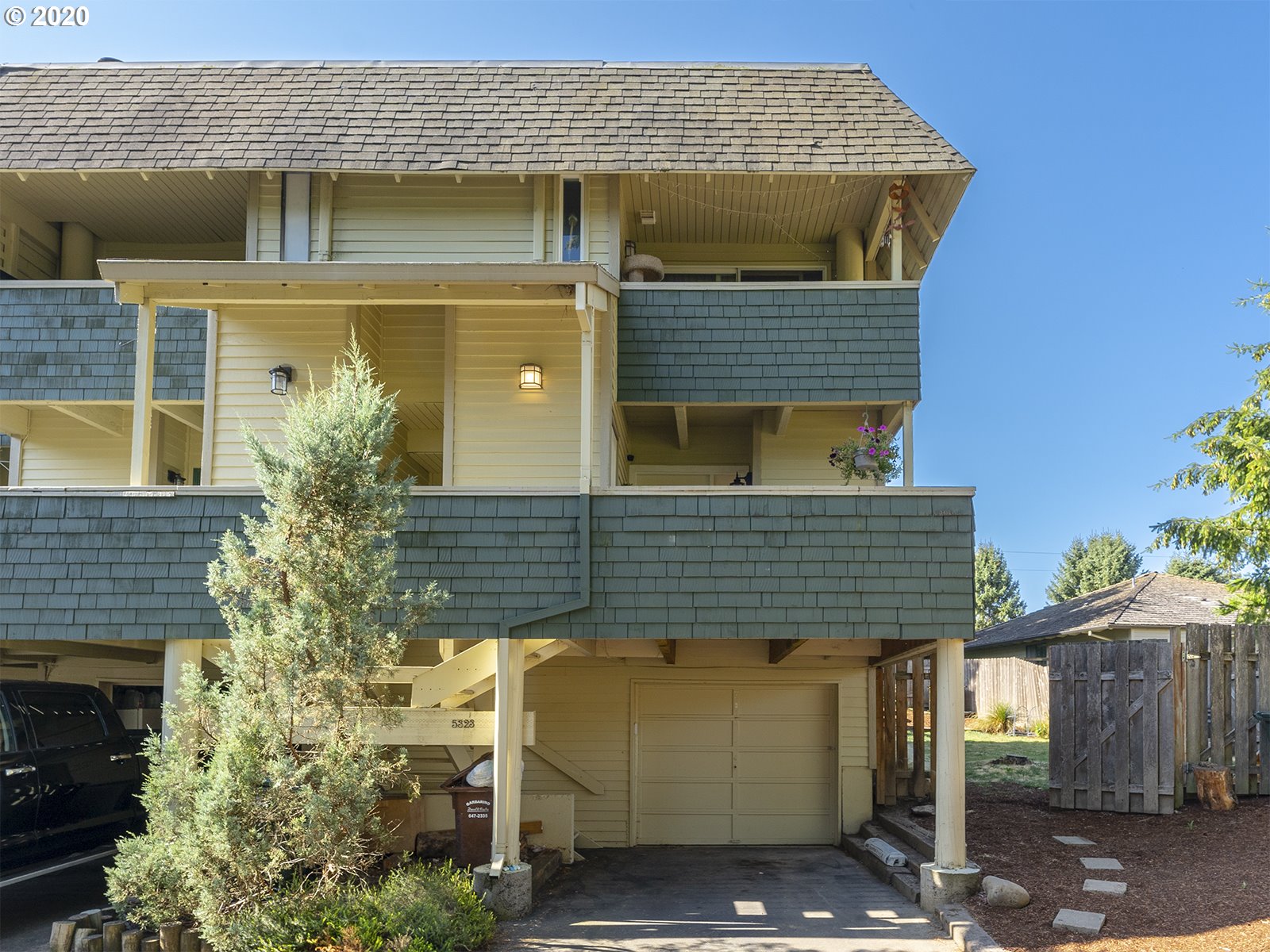 Photo #4: 20075663 Listing 