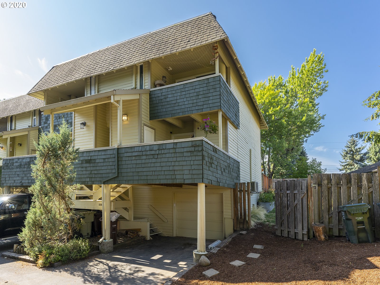 Photo #5: 20075663 Listing 