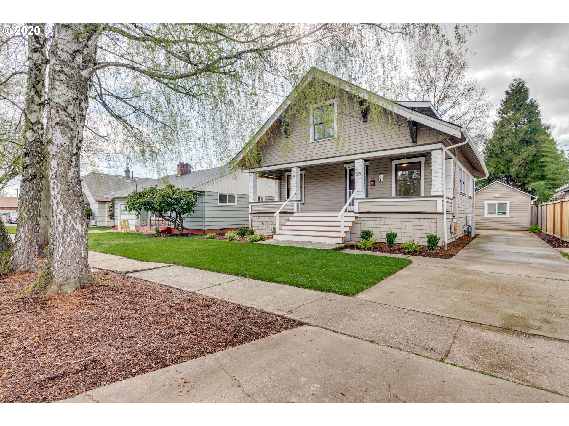 305 S Center St , Newberg, OR 97132 MLS20075981 Sold 384,900Bella