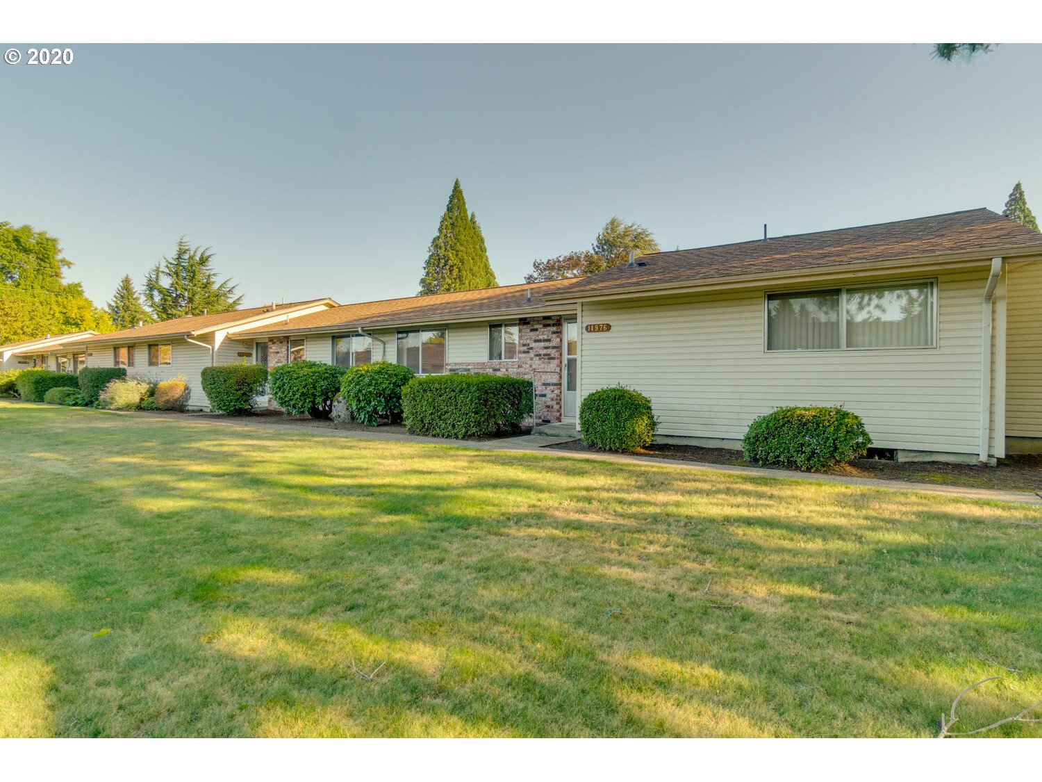 Photo #3: 20076216 Listing 