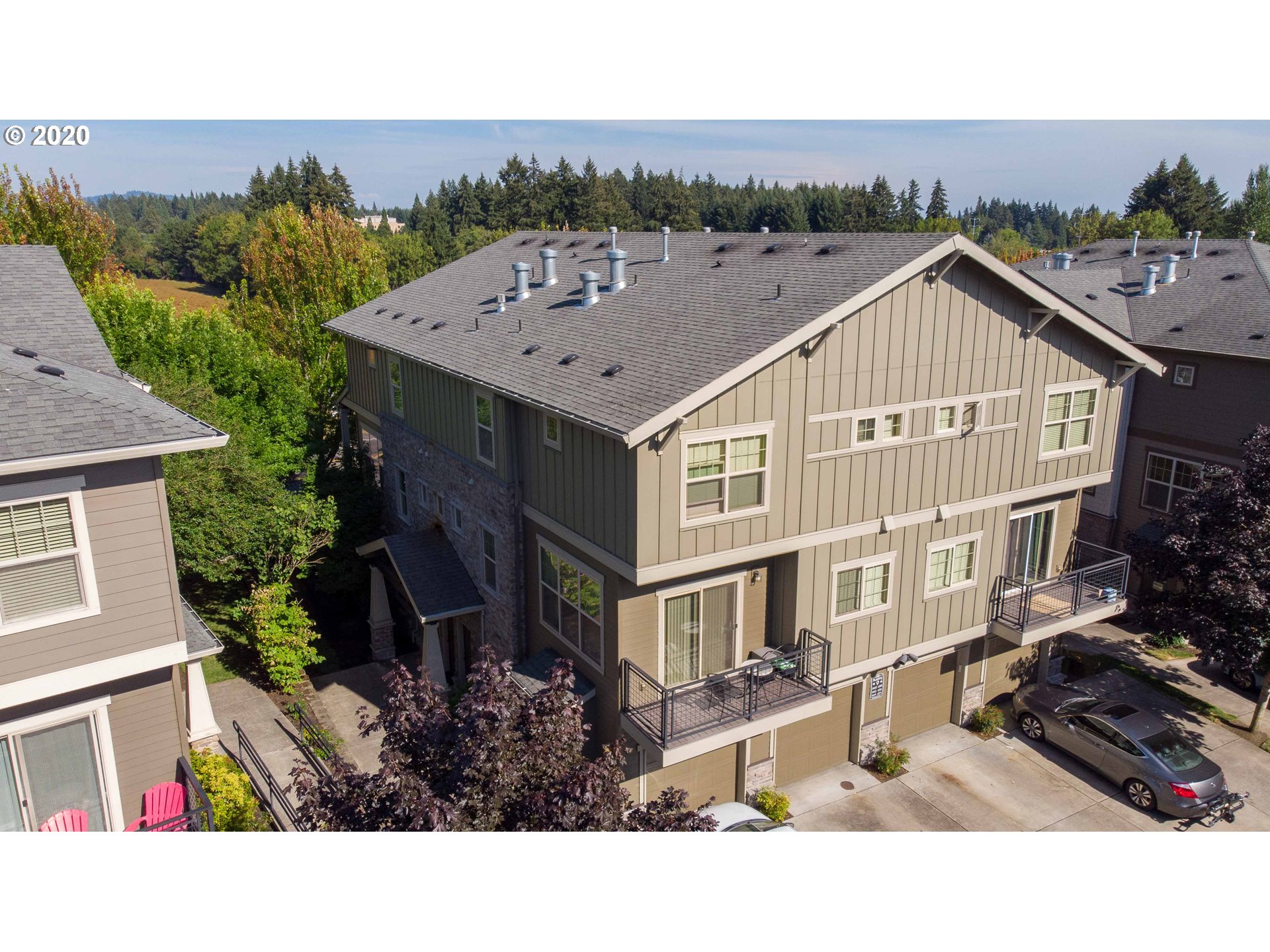 Photo #3: 20076303 Listing 