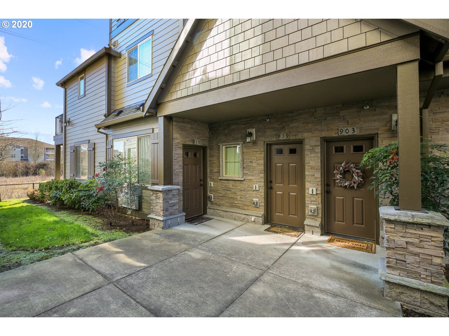 Photo #4: 20076807 Listing 