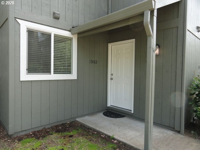 Photo #2: 20079810 Listing 