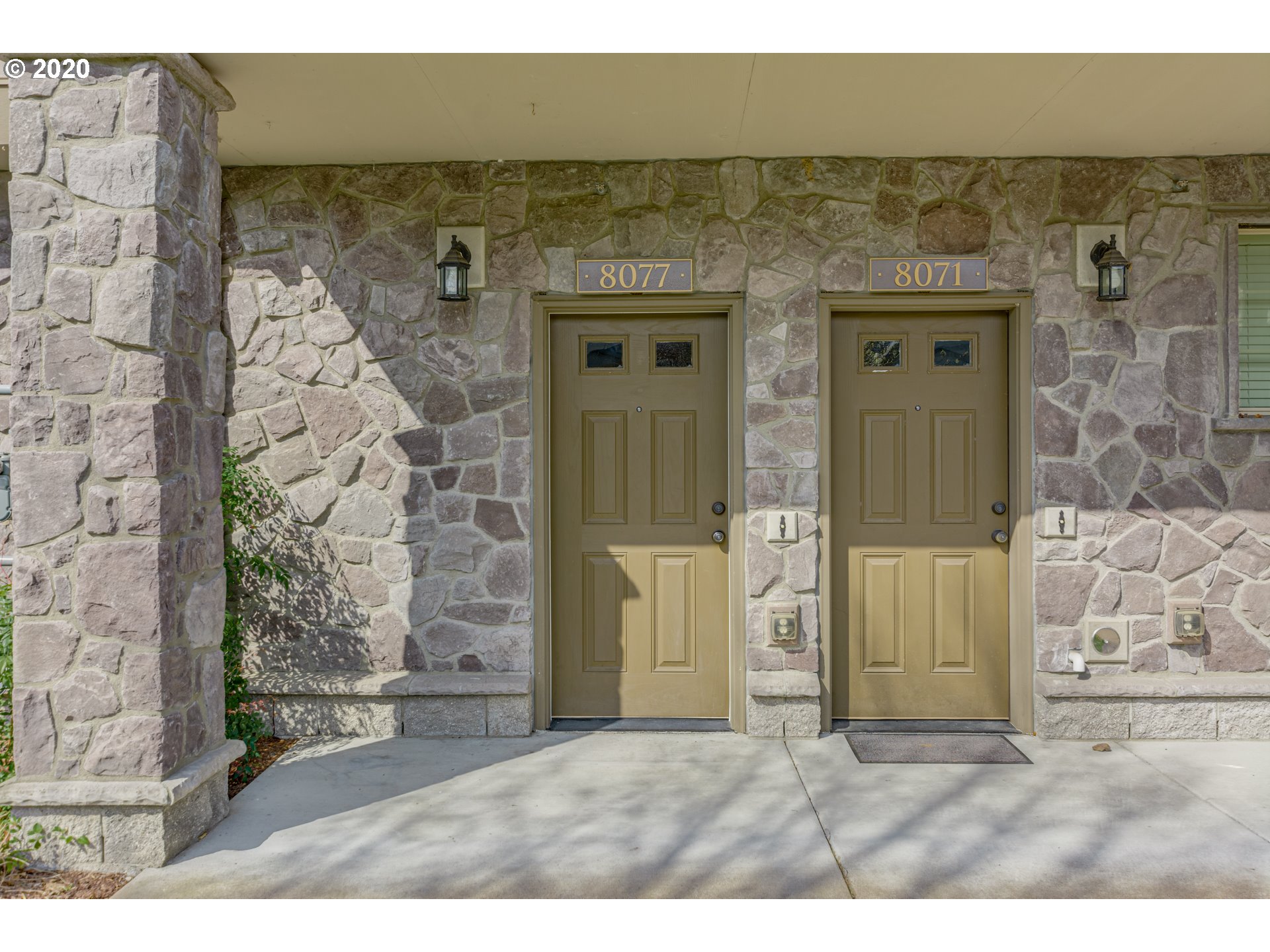 Photo #2: 20081810 Listing 