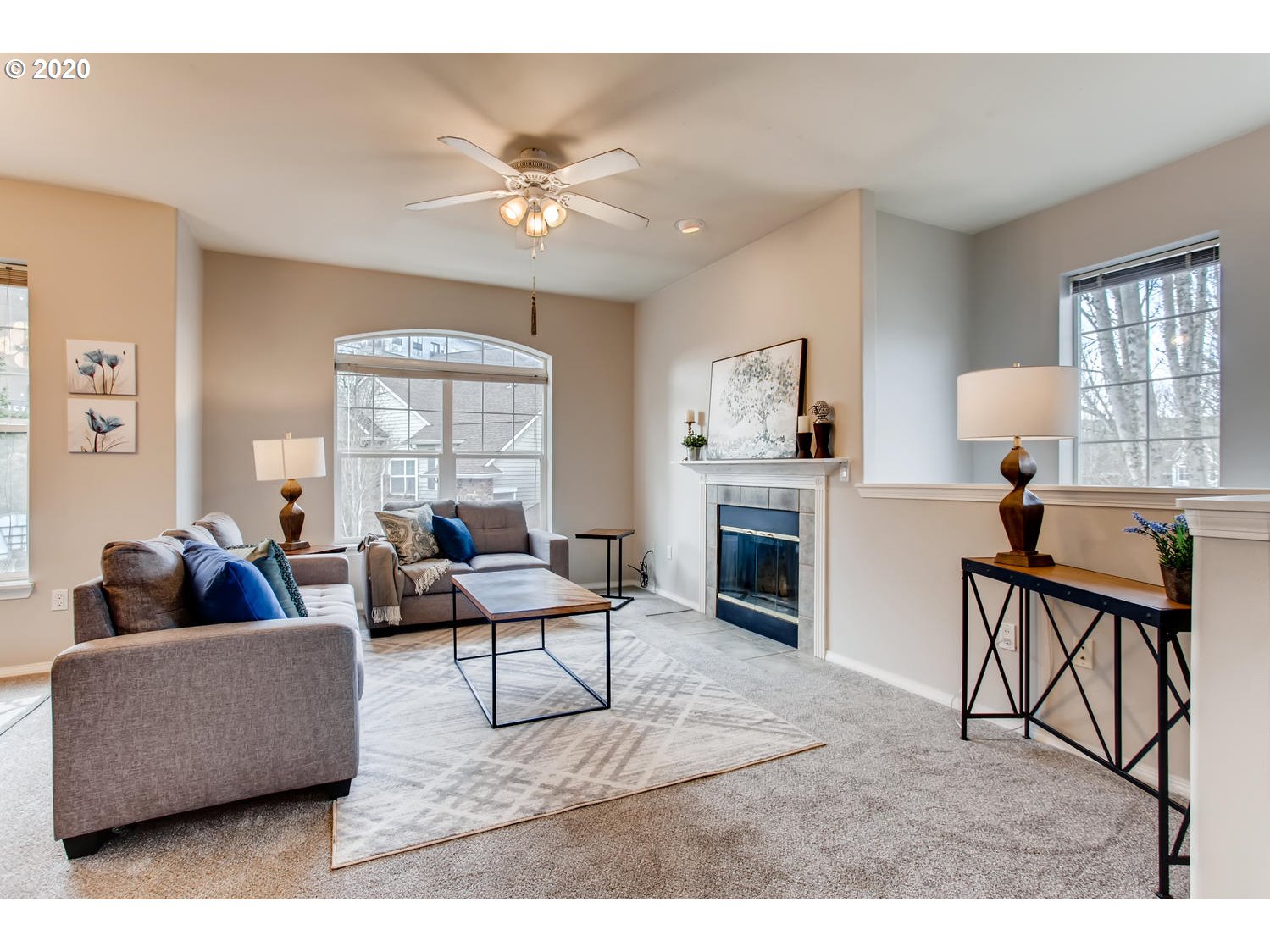 Photo #5: 20086417 Listing 