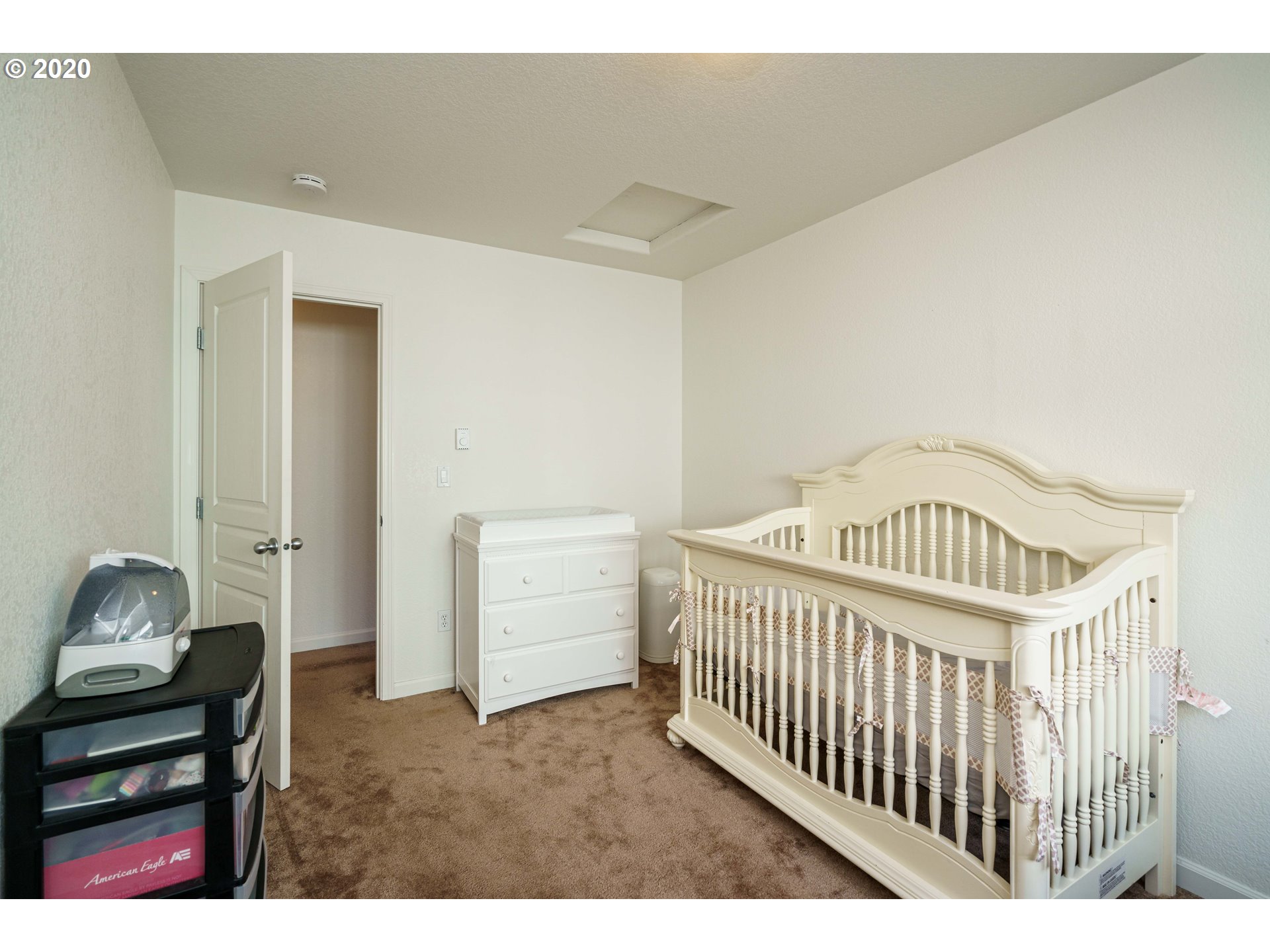 Photo #2: 20088731 Listing 