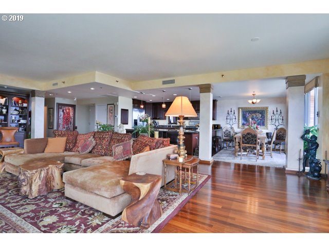 Photo #6: 20089076 Listing 