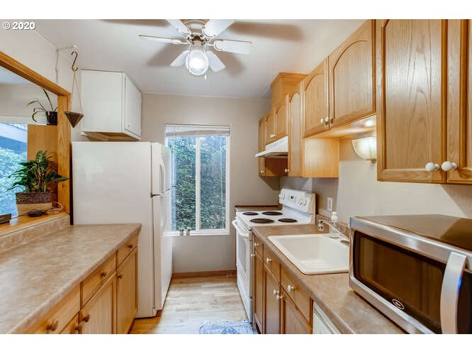 Photo #6: 20089505 Listing 