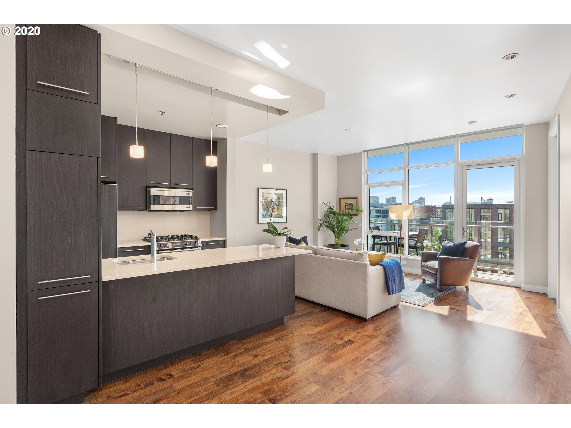 Photo #6: 20094778 Listing 