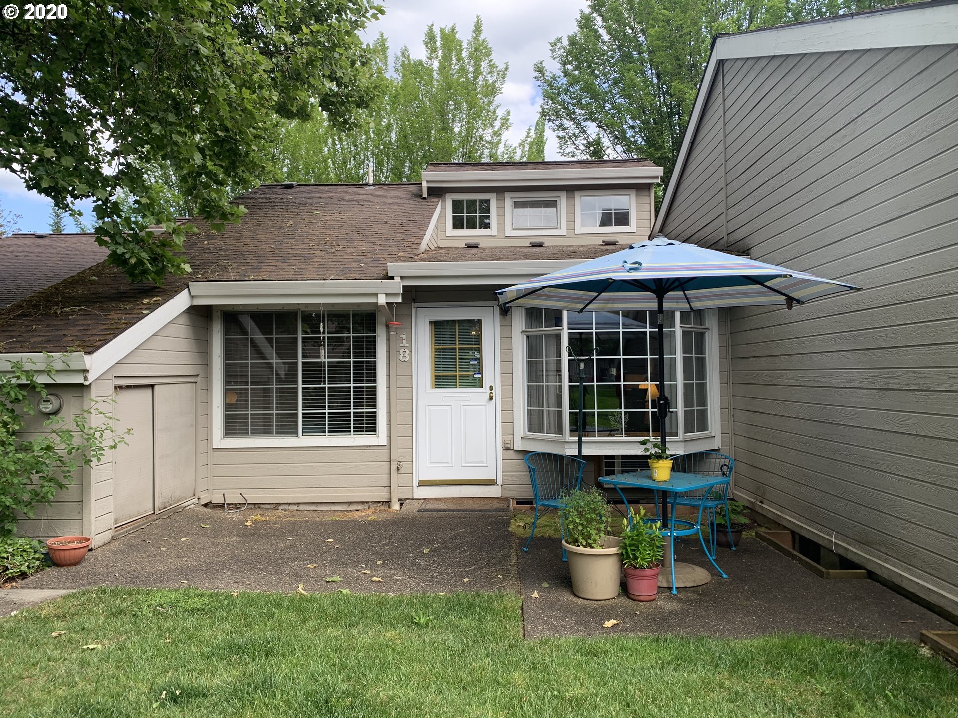 Photo #4: 20095886 Listing 