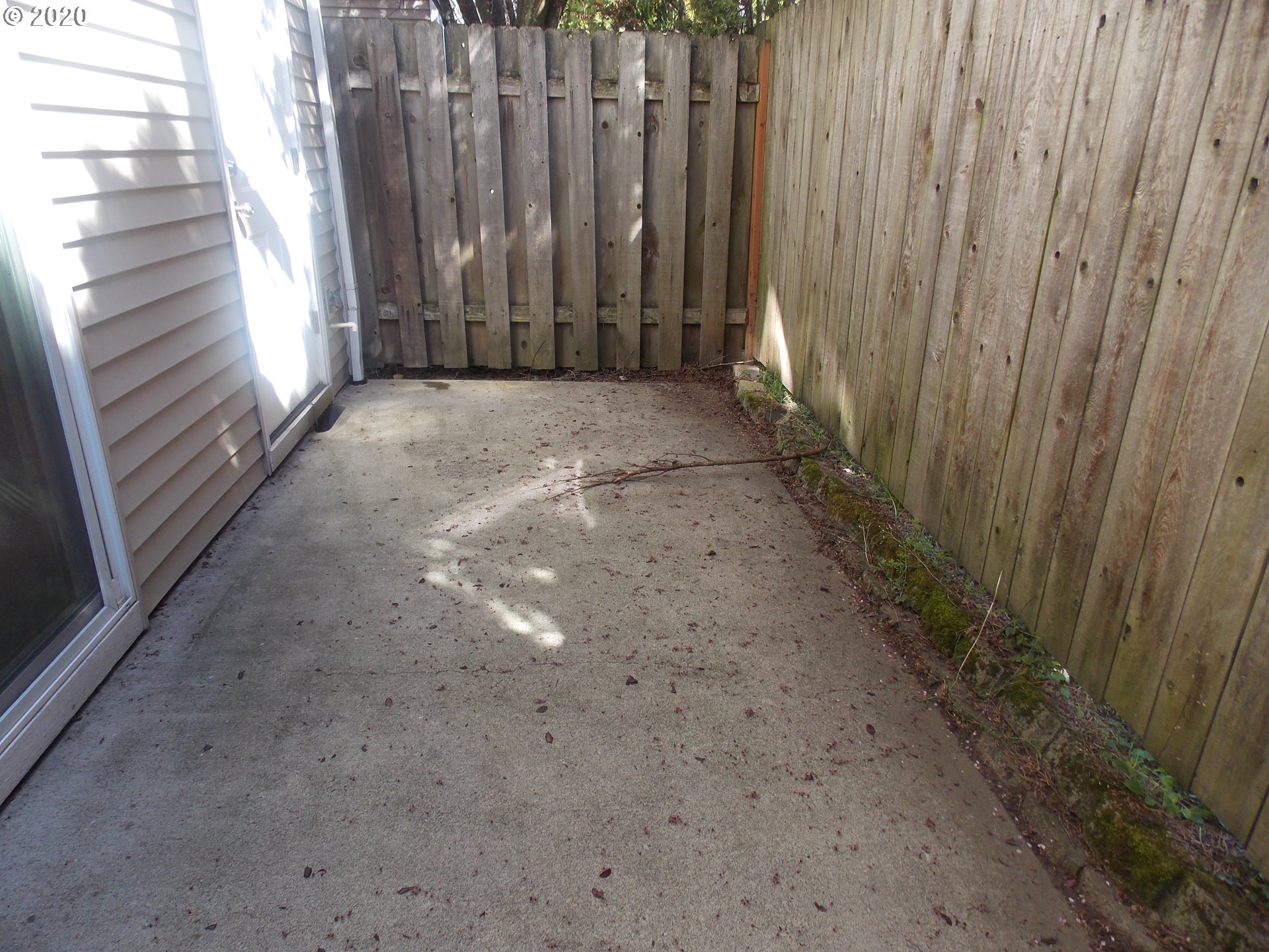 Photo #4: 20097425 Listing 