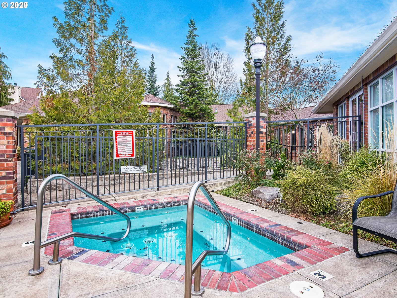 Photo #5: 20099694 Listing 