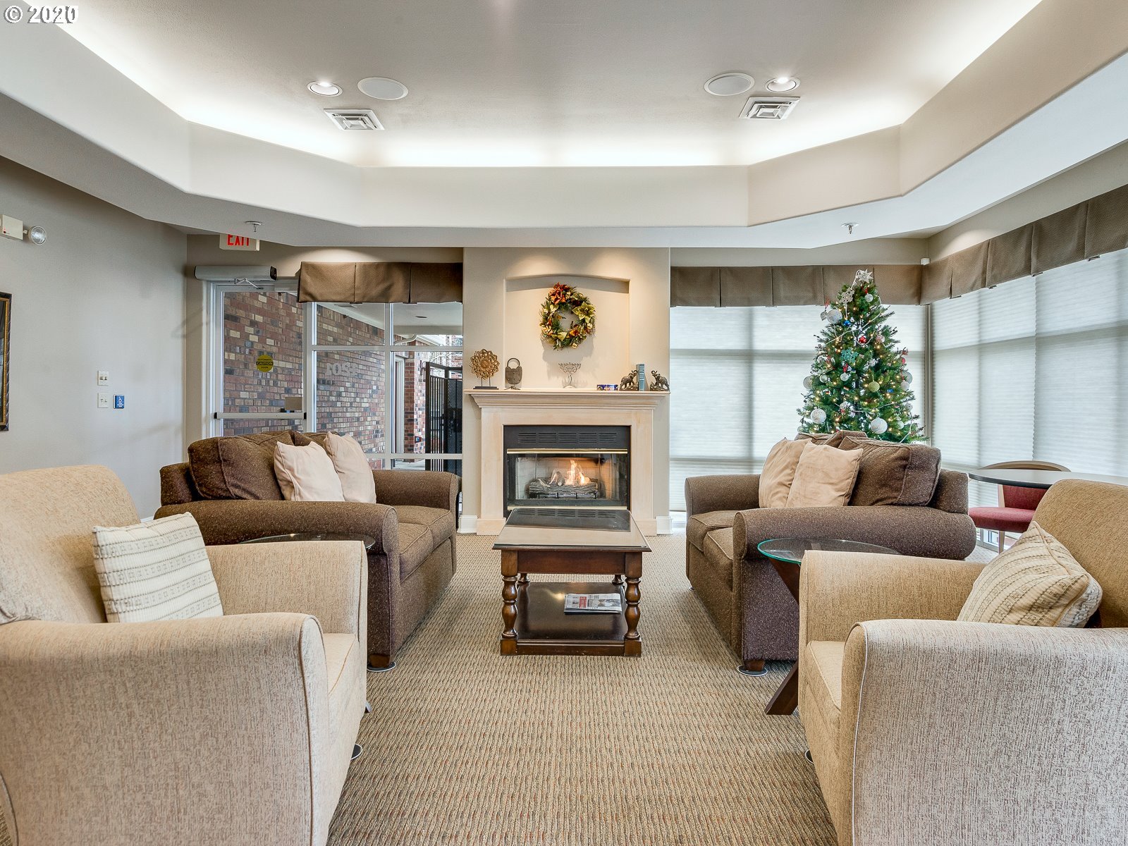 Photo #2: 20099694 Listing 