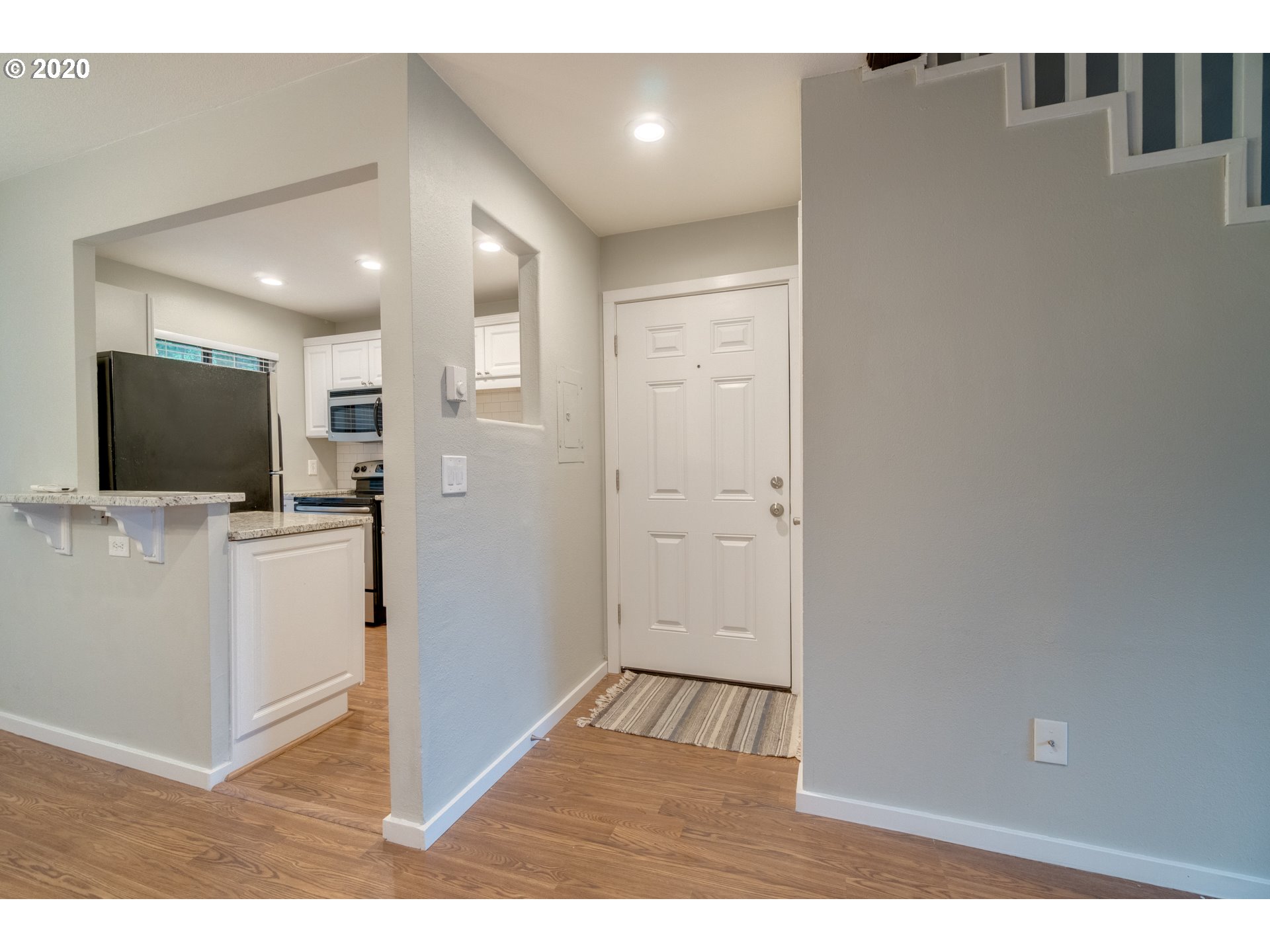 Photo #3: 20101989 Listing 