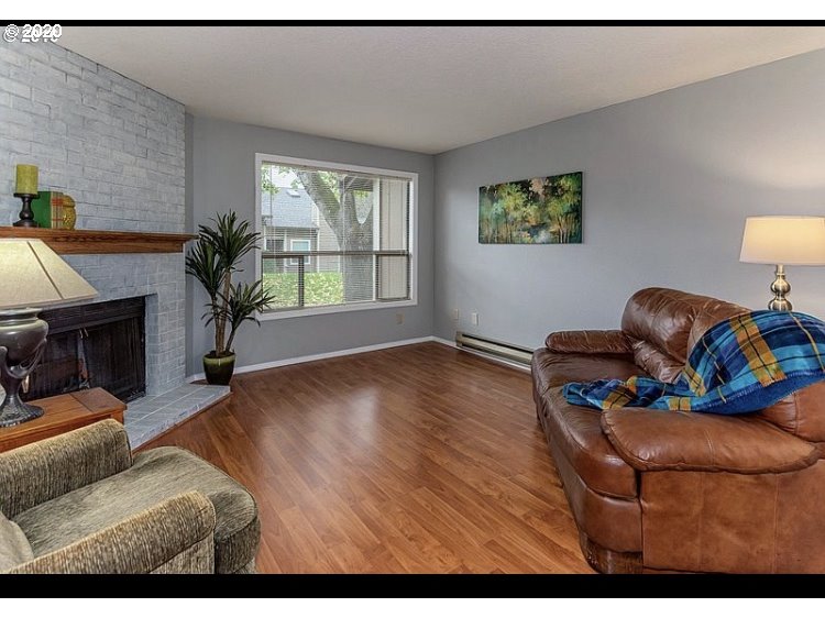 Photo #4: 20111888 Listing 