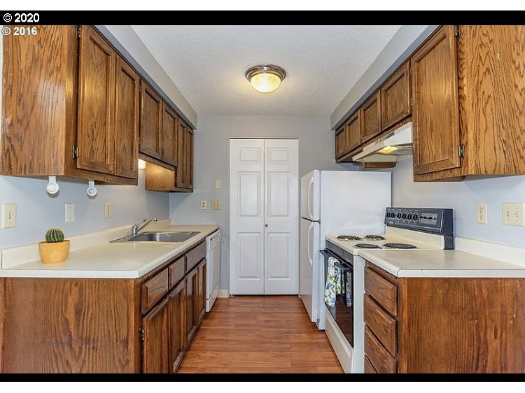 Photo #6: 20111888 Listing 