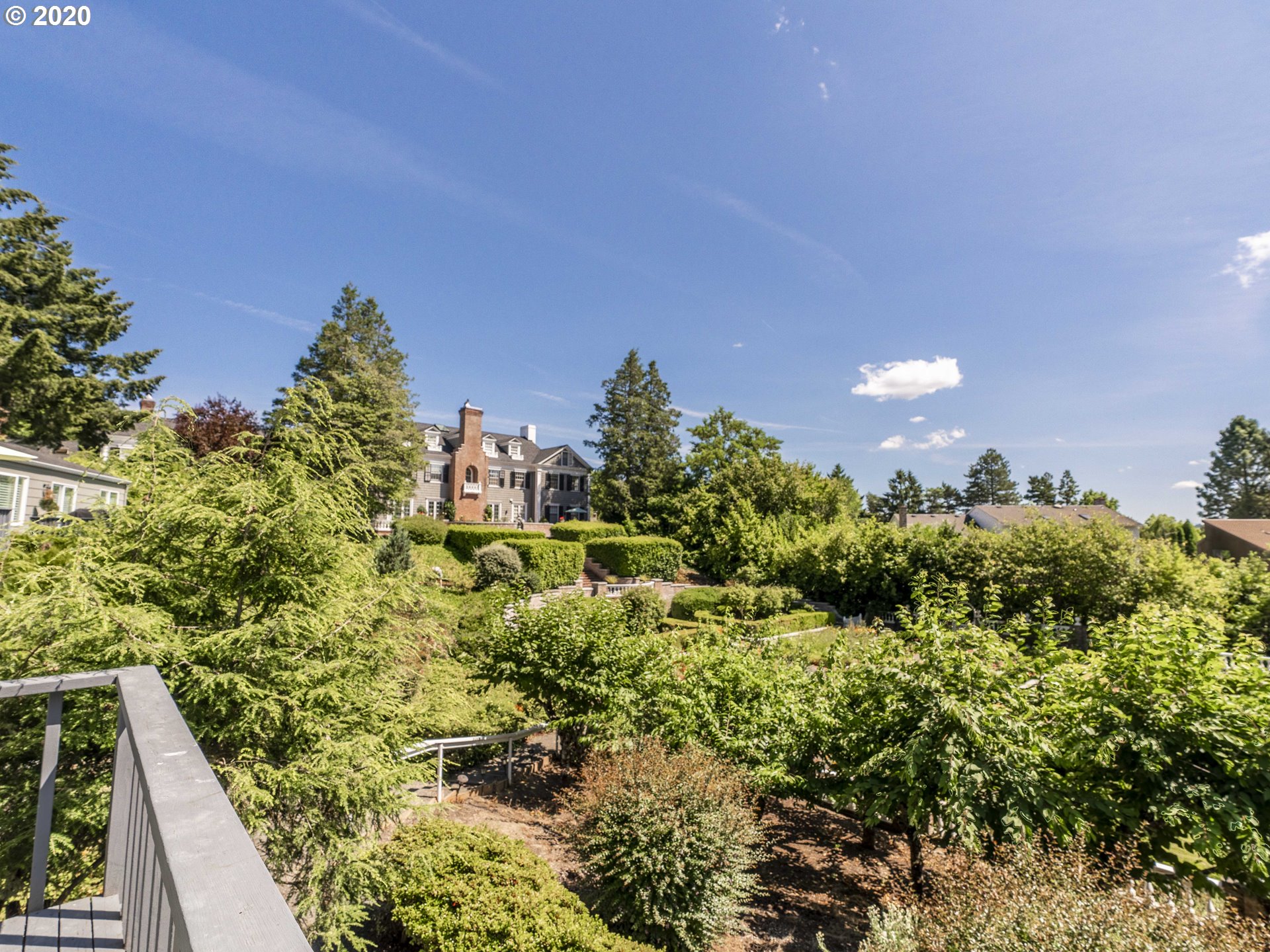 Photo #3: 20117609 Listing 