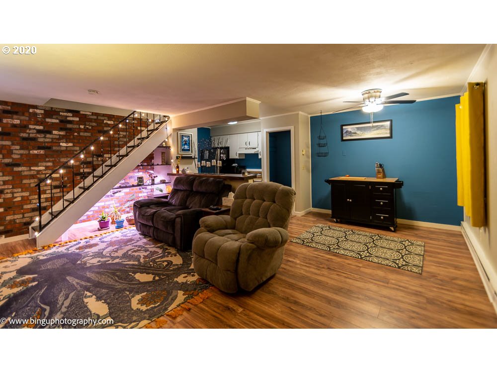Photo #4: 20117984 Listing 