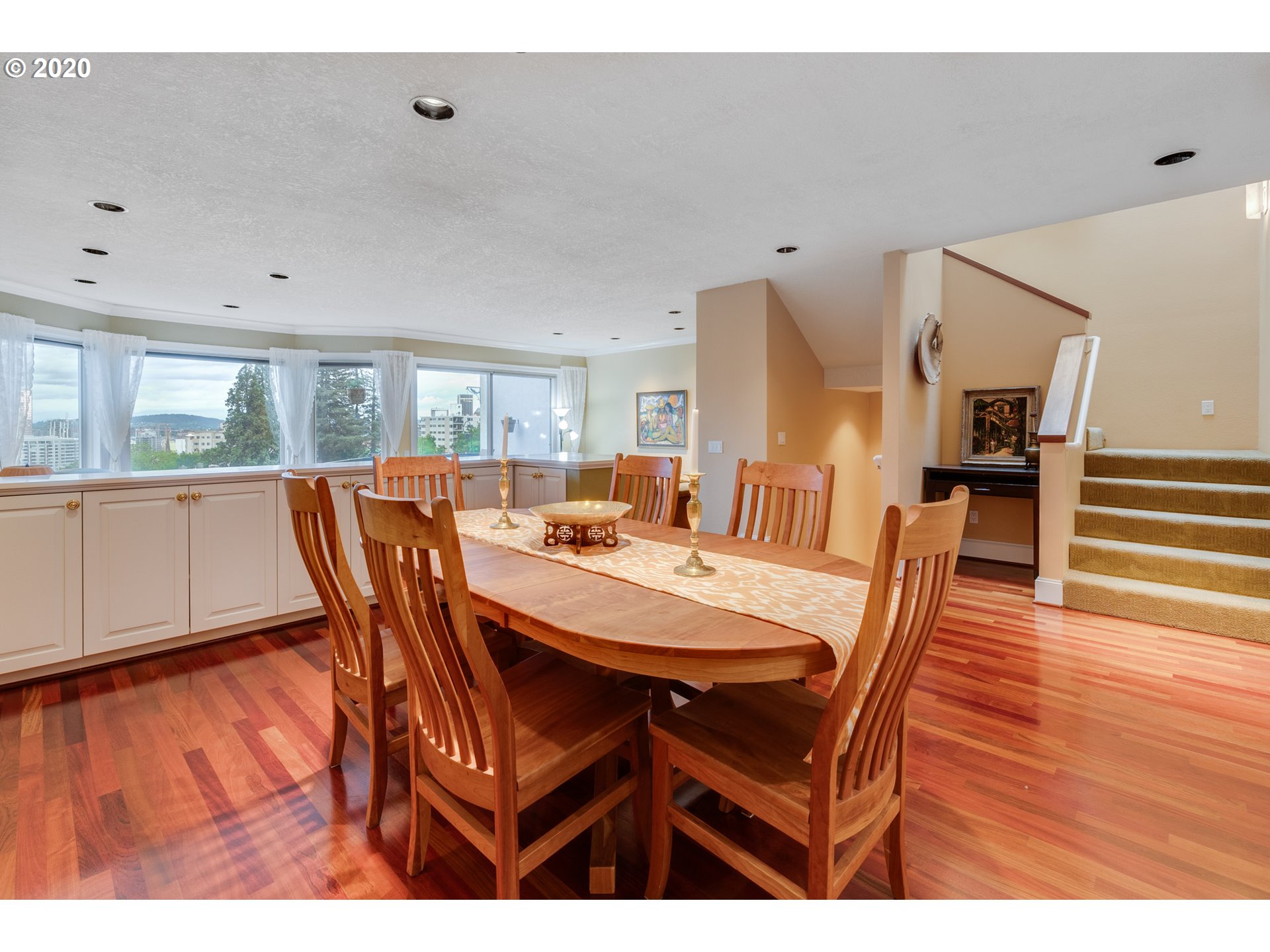 Photo #6: 20119172 Listing 