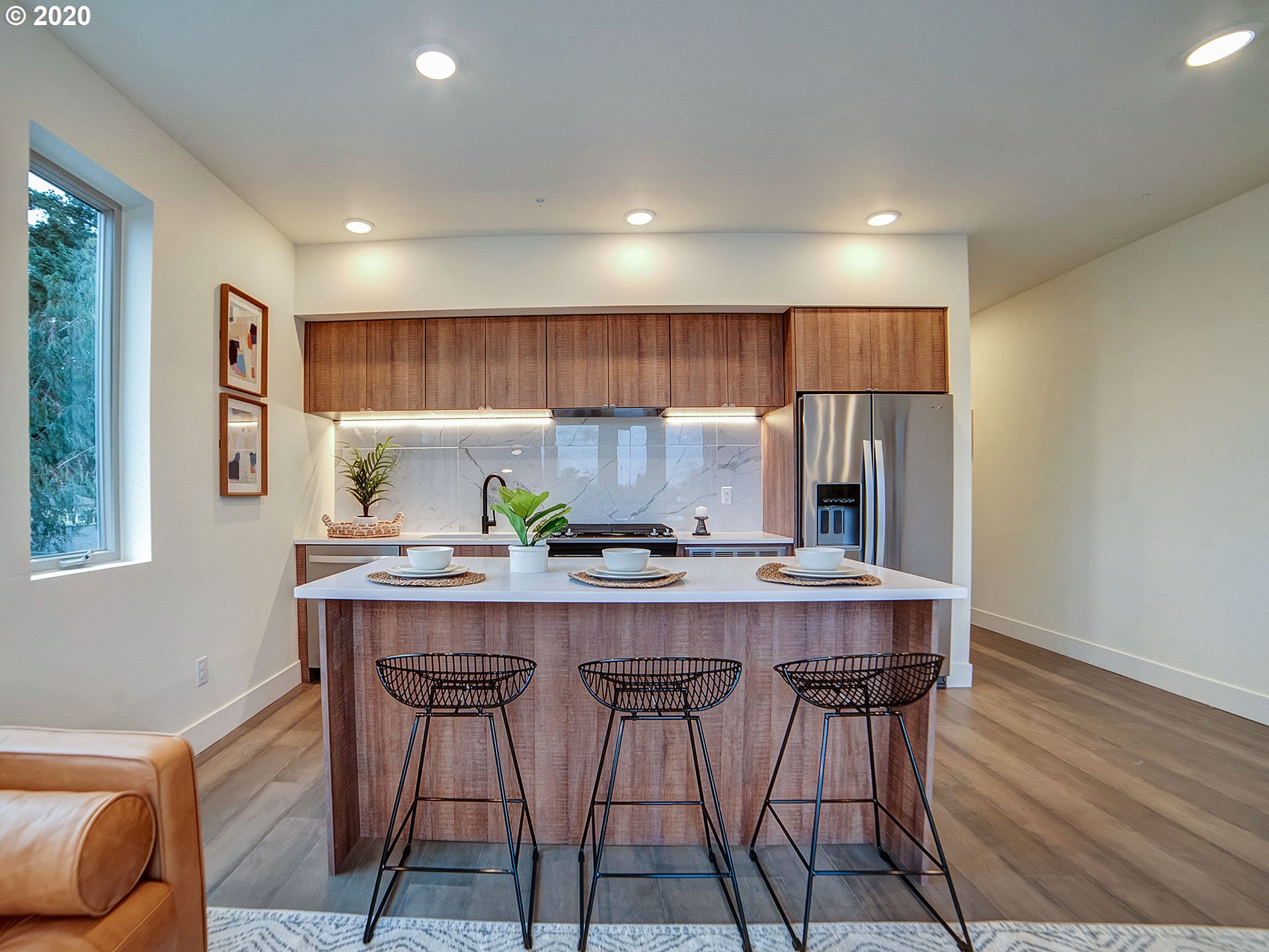 Photo #5: 20123448 Listing 
