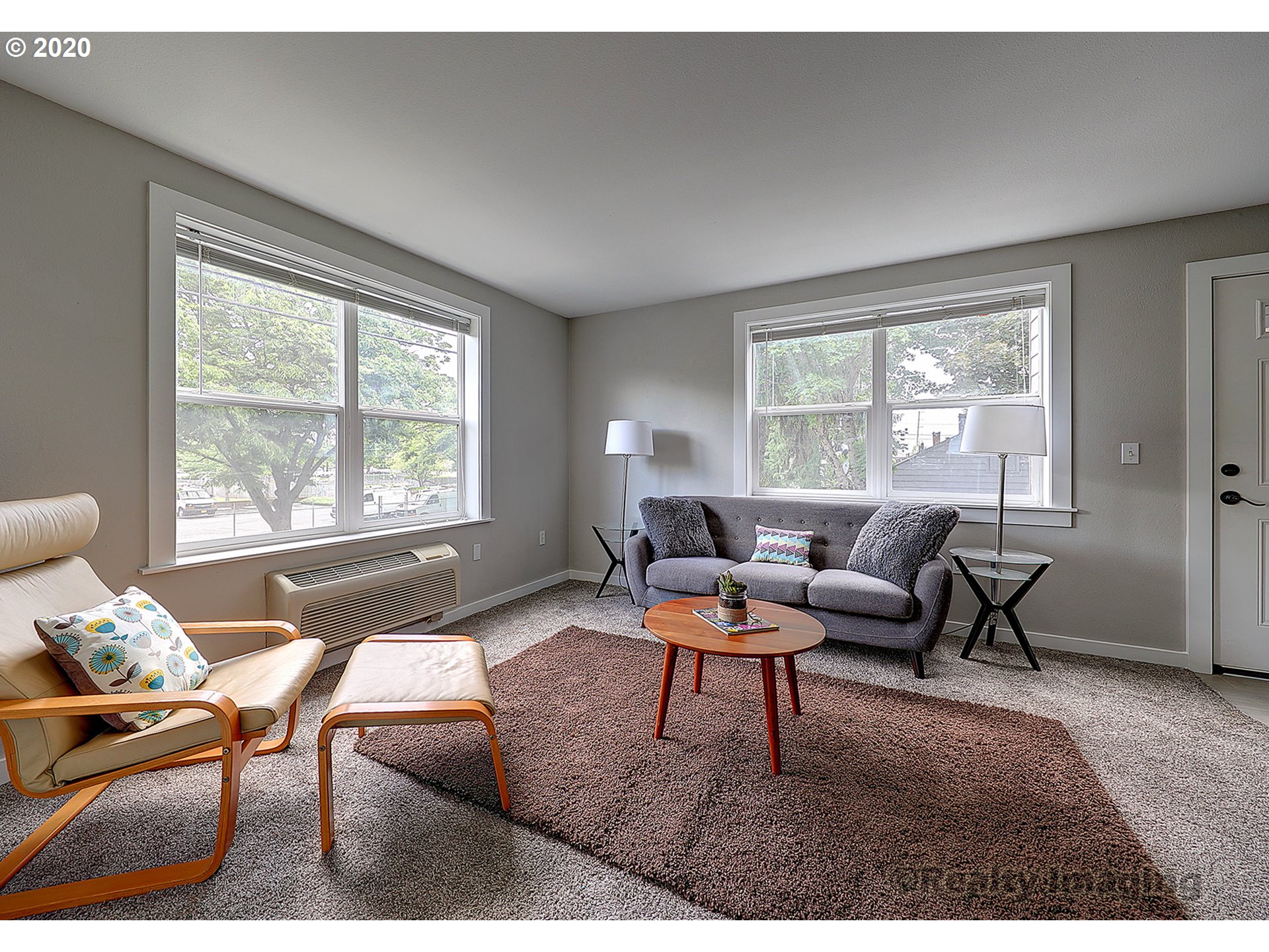 Photo #3: 20133795 Listing 