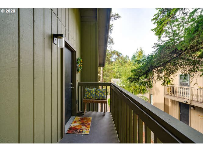 Photo #3: 20137852 Listing 
