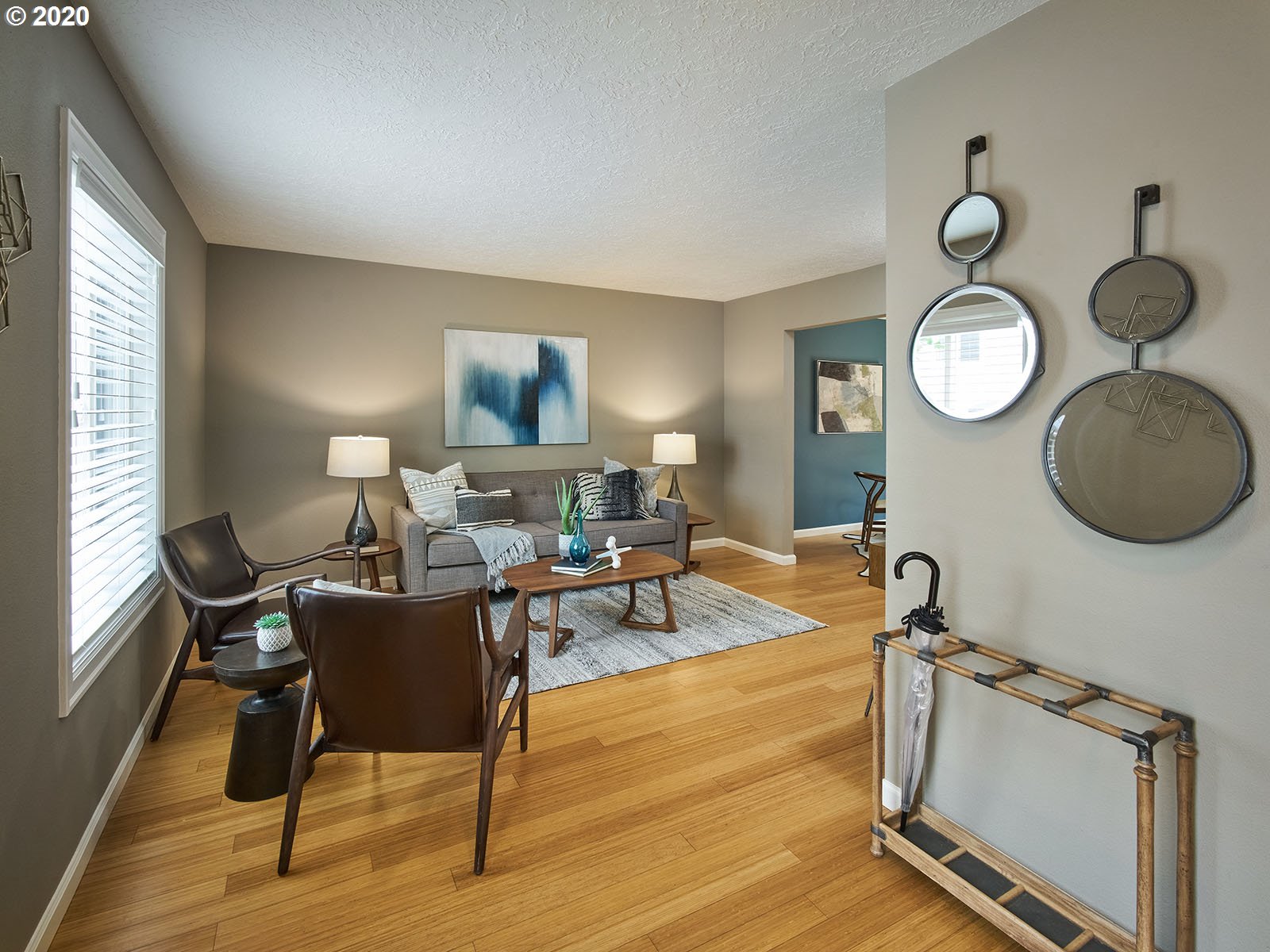 Photo #2: 20139805 Listing 