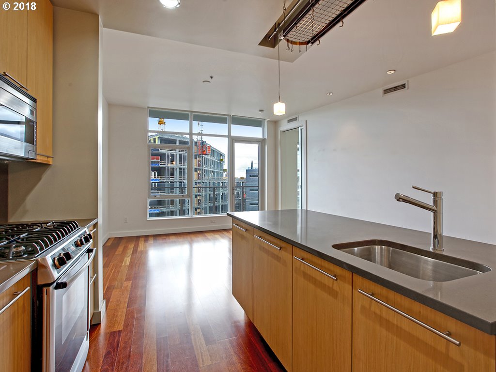 Photo #6: 20141633 Listing 
