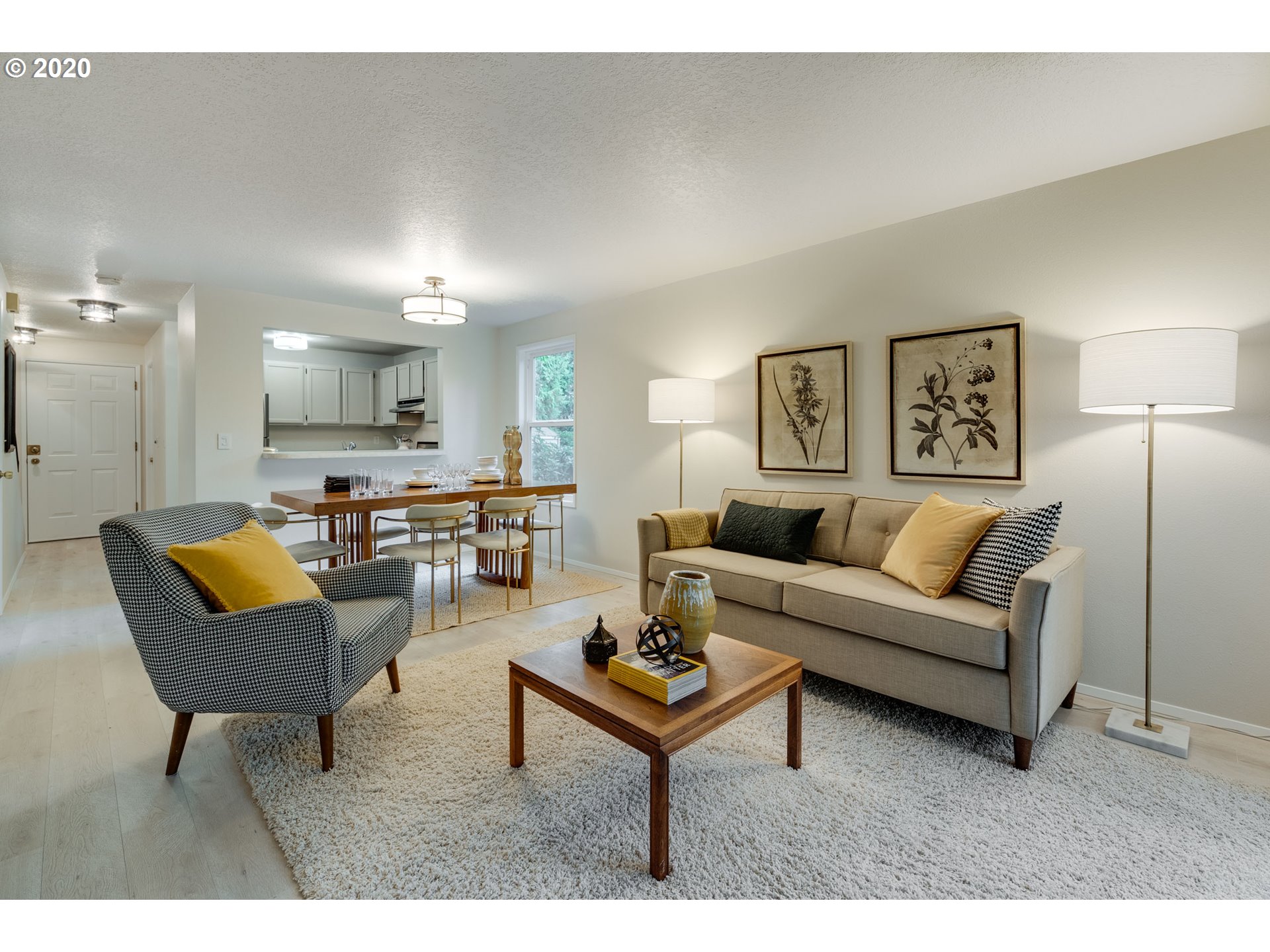 Photo #5: 20142564 Listing 