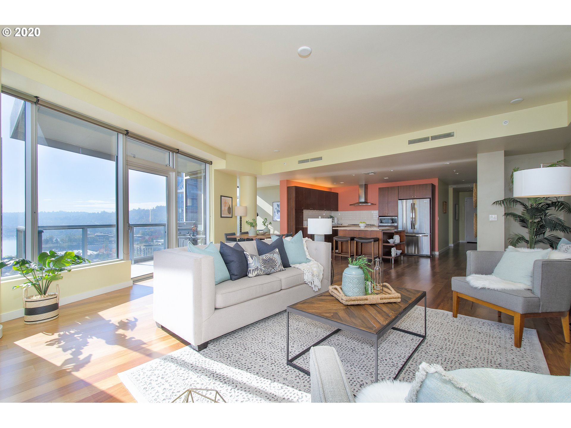 Photo #3: 20146412 Listing 