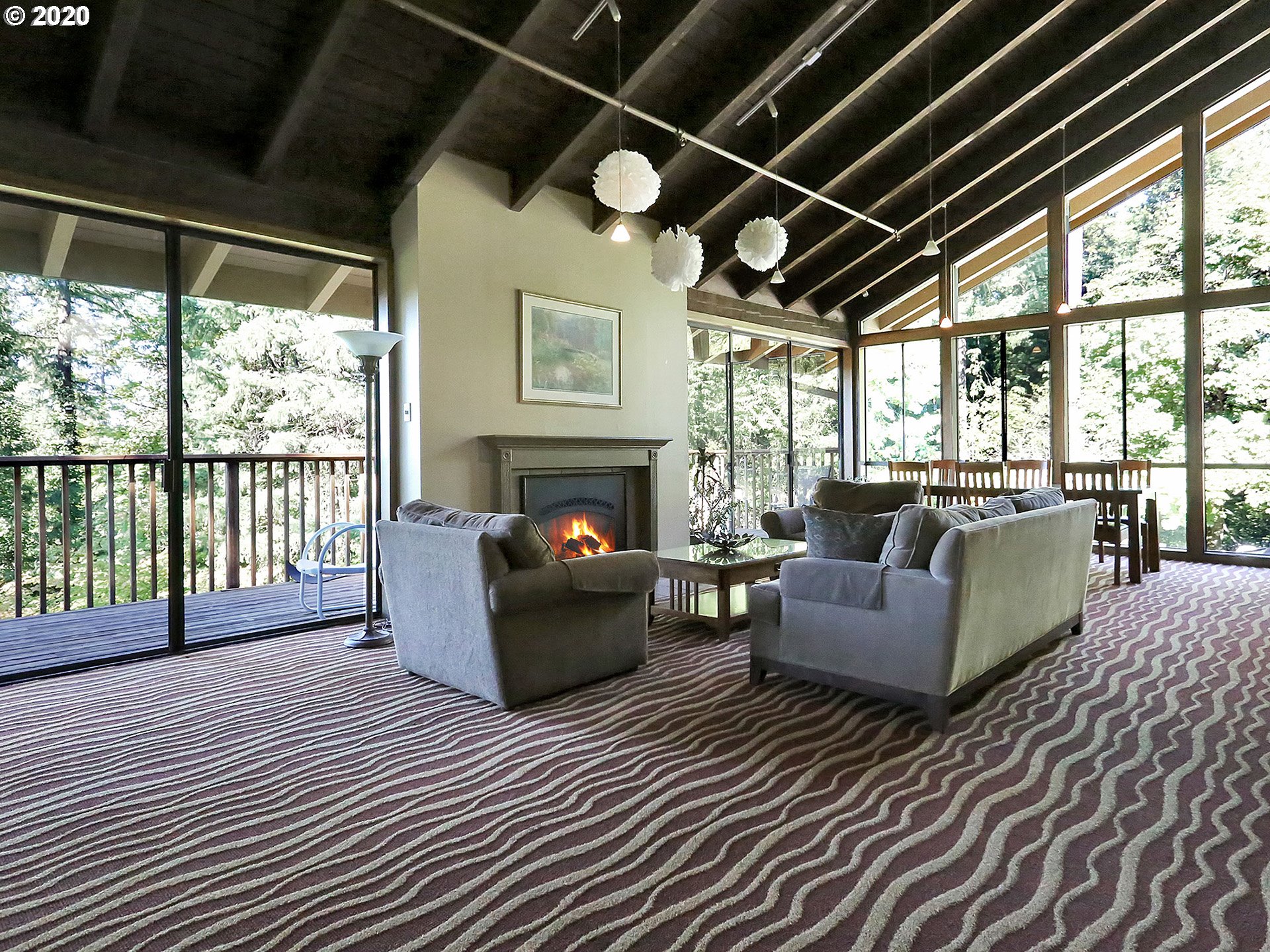 Photo #2: 20146901 Listing 