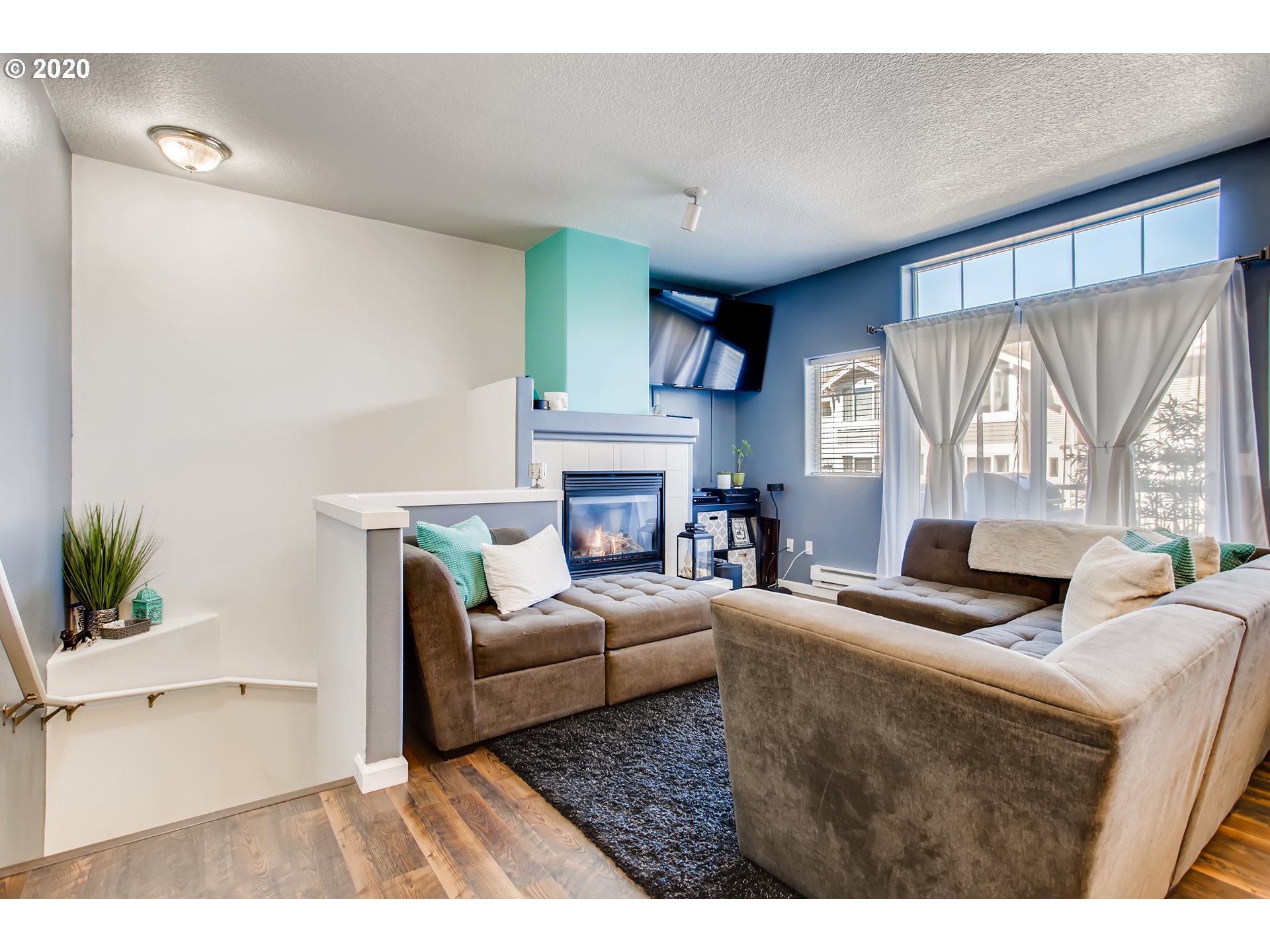 Photo #4: 20146984 Listing 