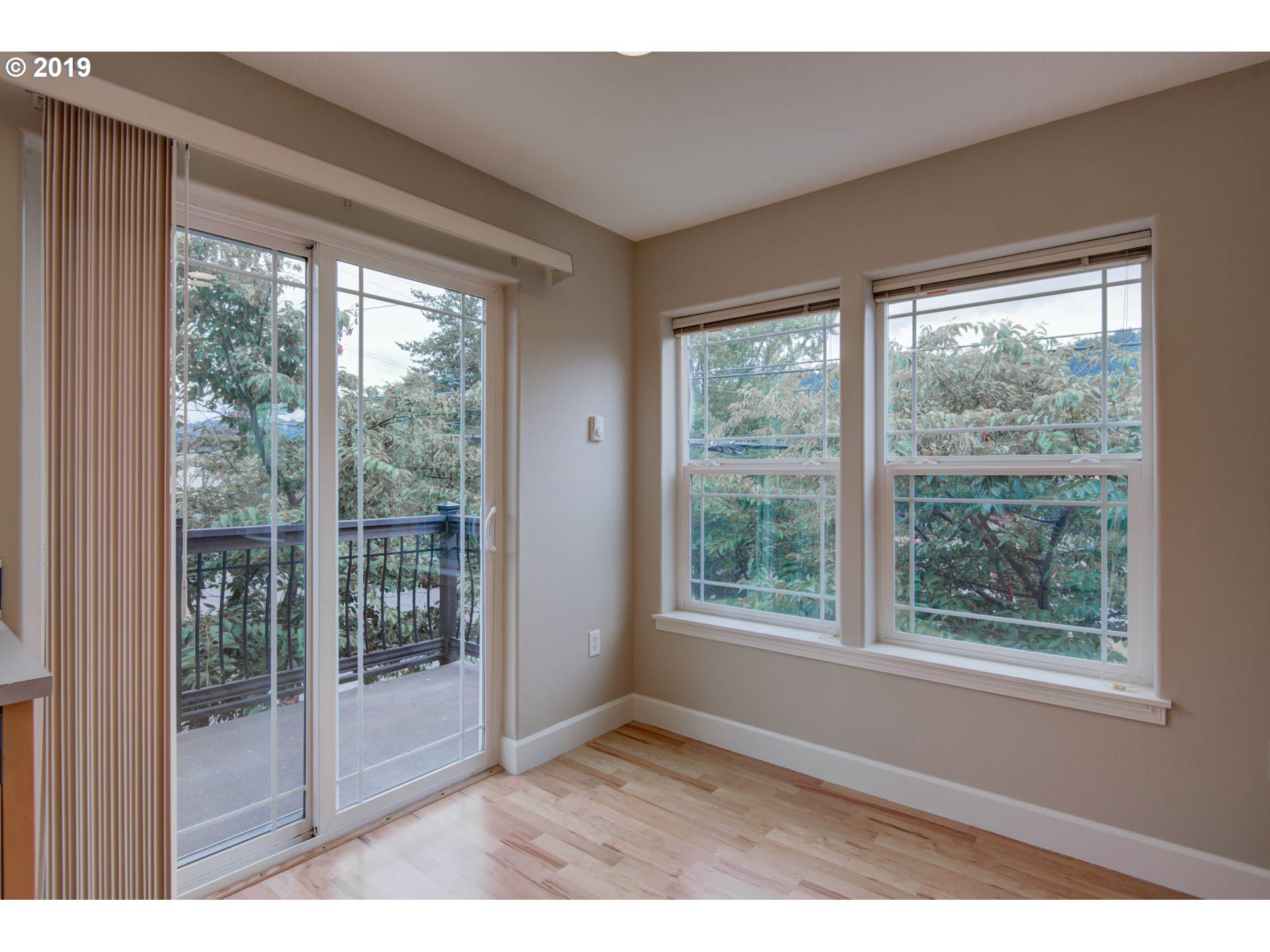 Photo #5: 20152613 Listing 