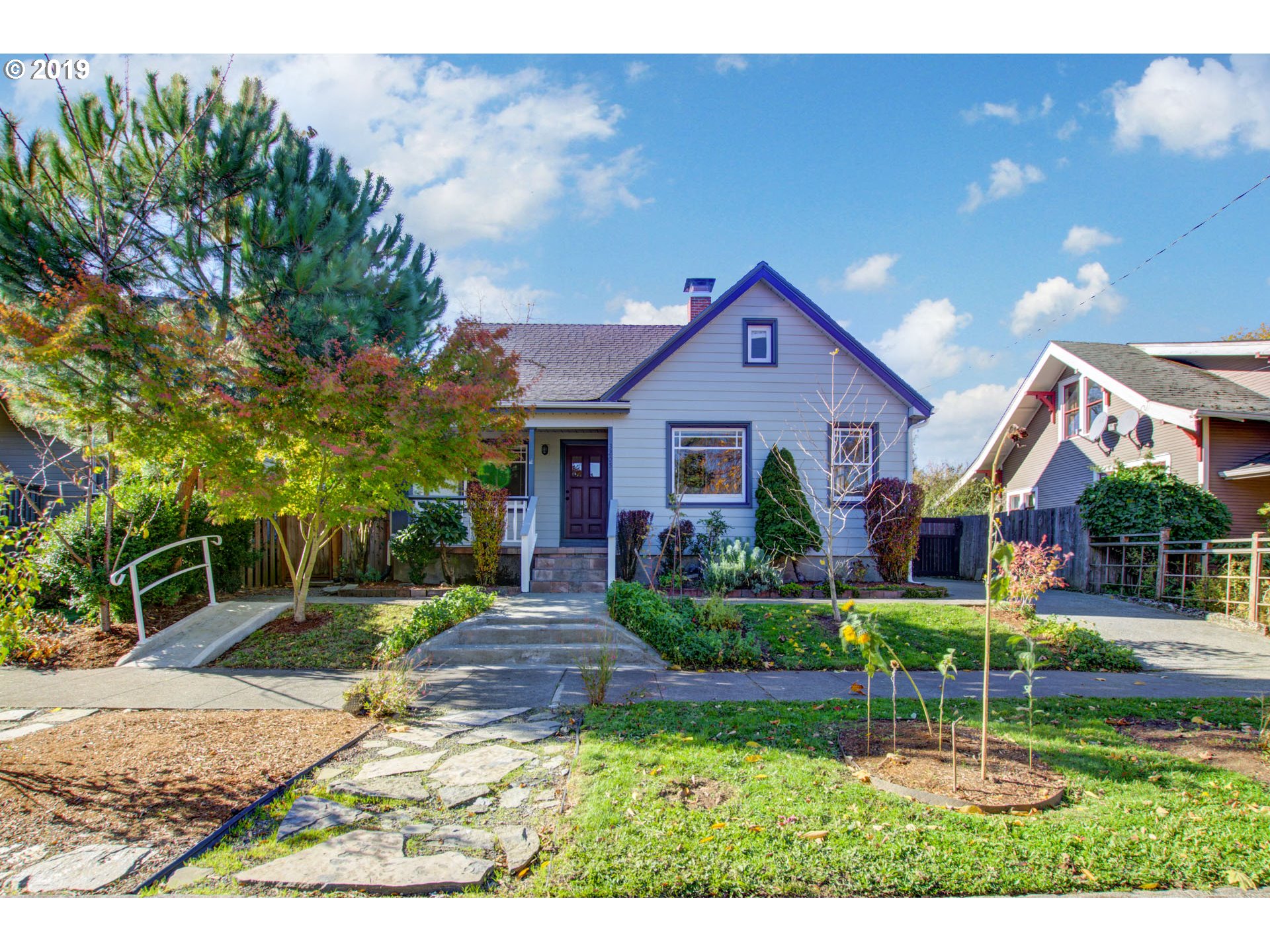 Portland Or 97213 Portland Or Beautifully Updated Bungalow W