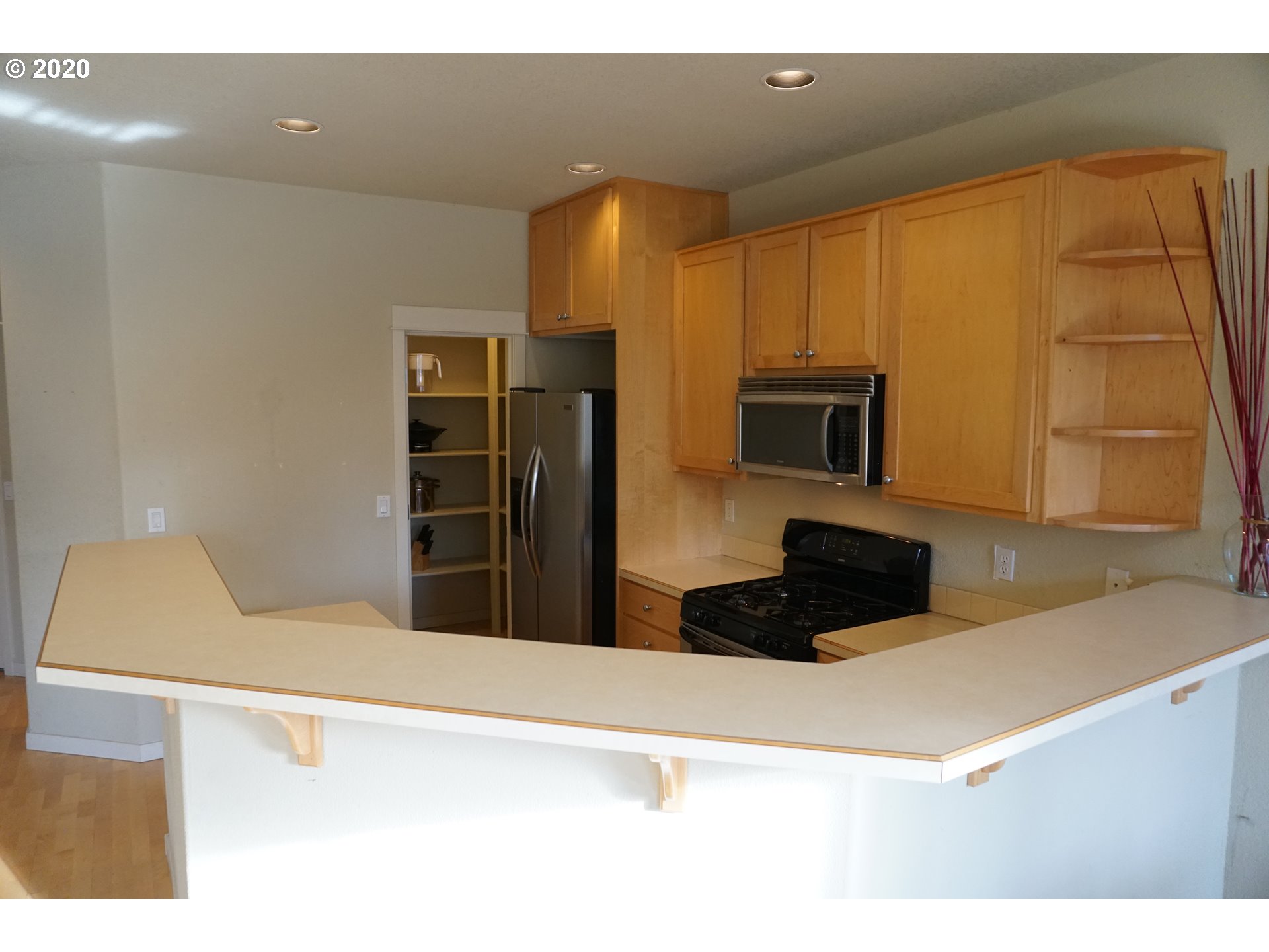 Photo #4: 20164033 Listing 