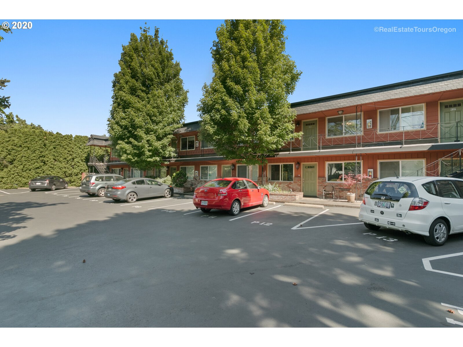 Photo #2: 20175554 Listing 