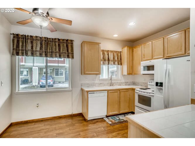 Photo #6: 20193024 Listing 